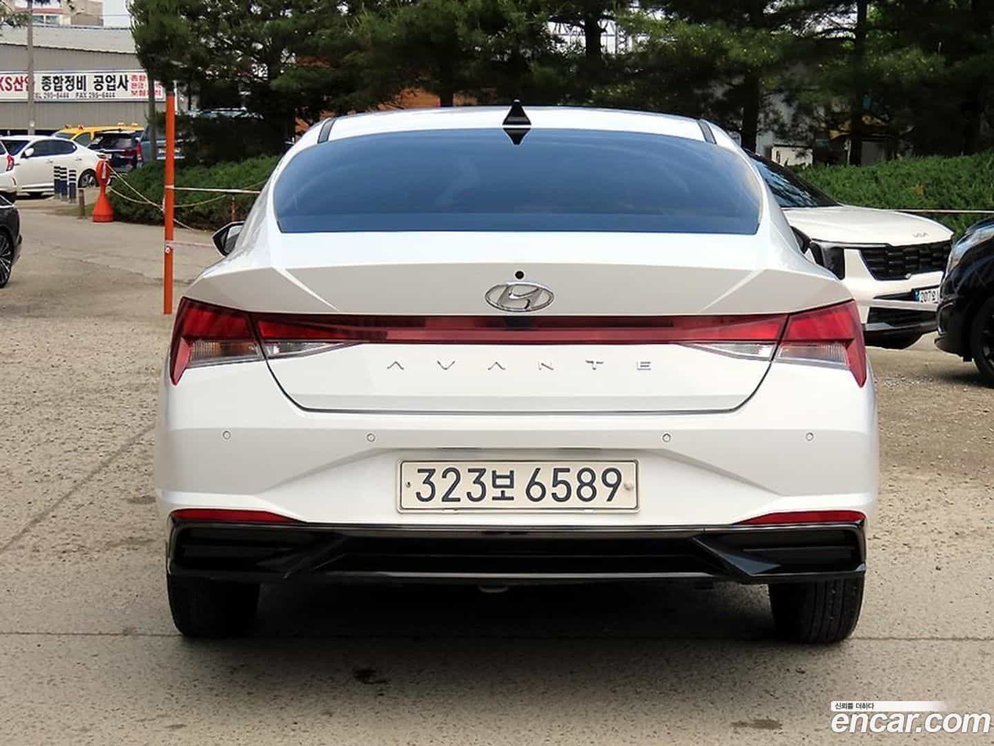 AVANTE Hyundai 2022.0-OUTER-004