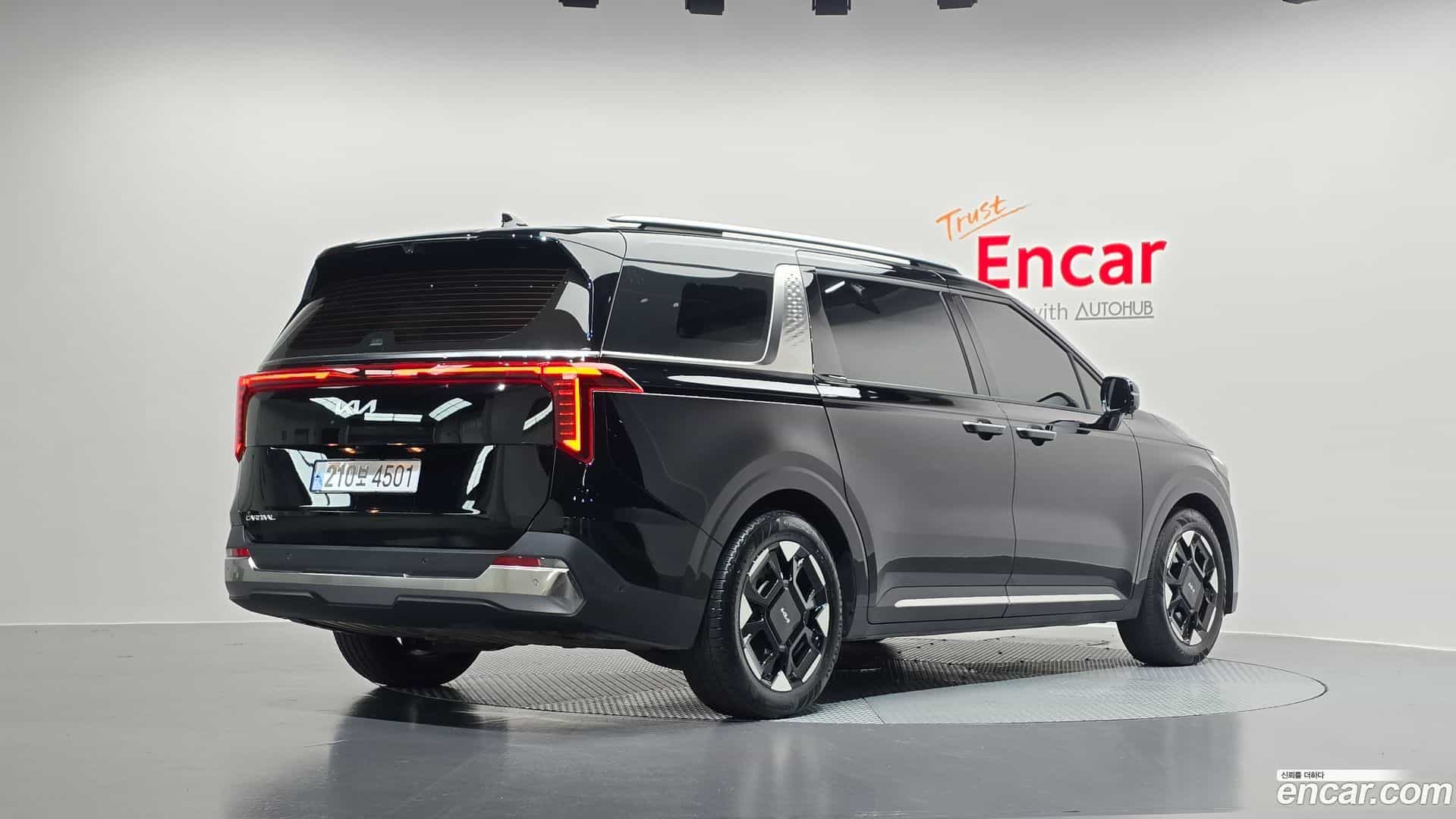 Canival Kia 2024.11-OUTER-002