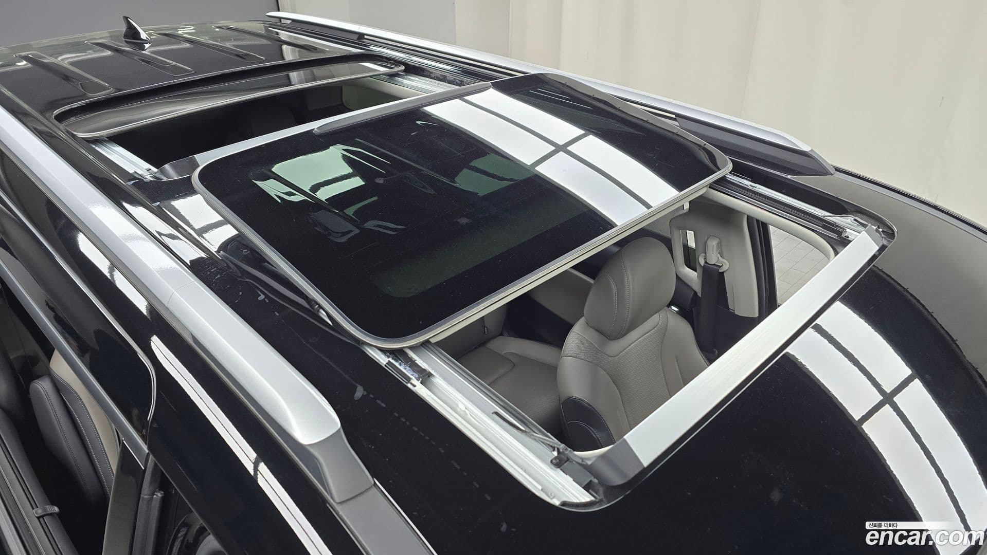 Main__Slider__Photo:Canival Kia 2024.11-16