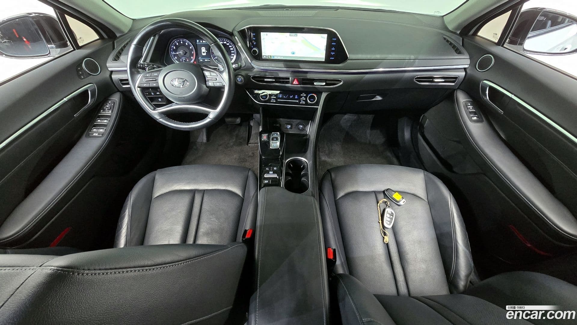 Main__Slider__Photo:Sonata Hyundai 2022.9-6