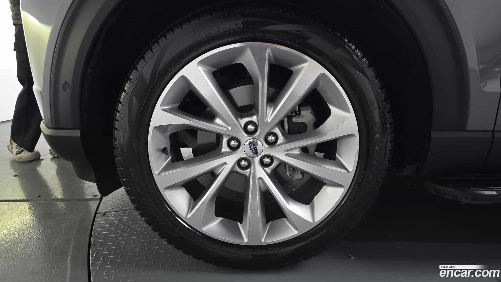 Explorer Ford 2022.4-OUTER-005