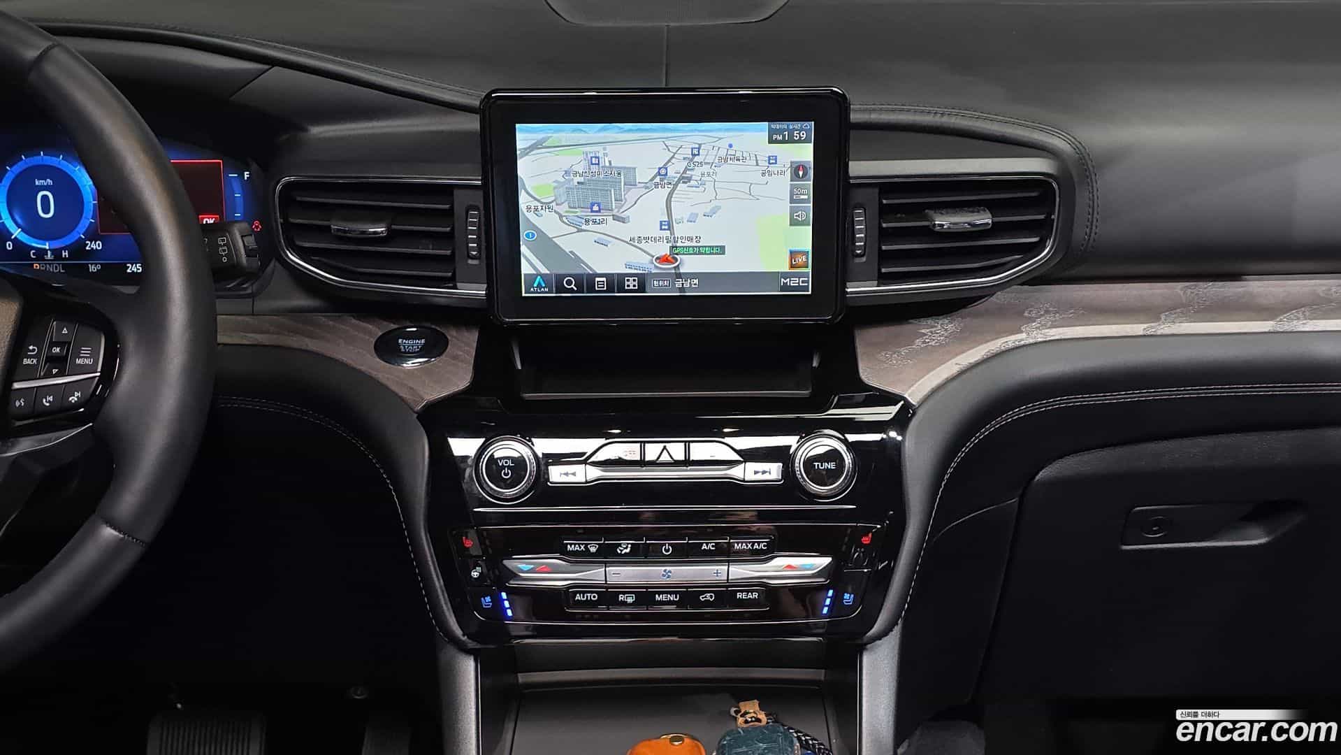 Explorer Ford 2022.4-OPTION-018