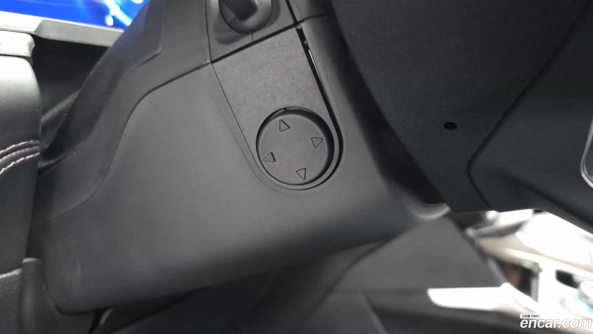 Explorer Ford 2022.4-OPTION-047