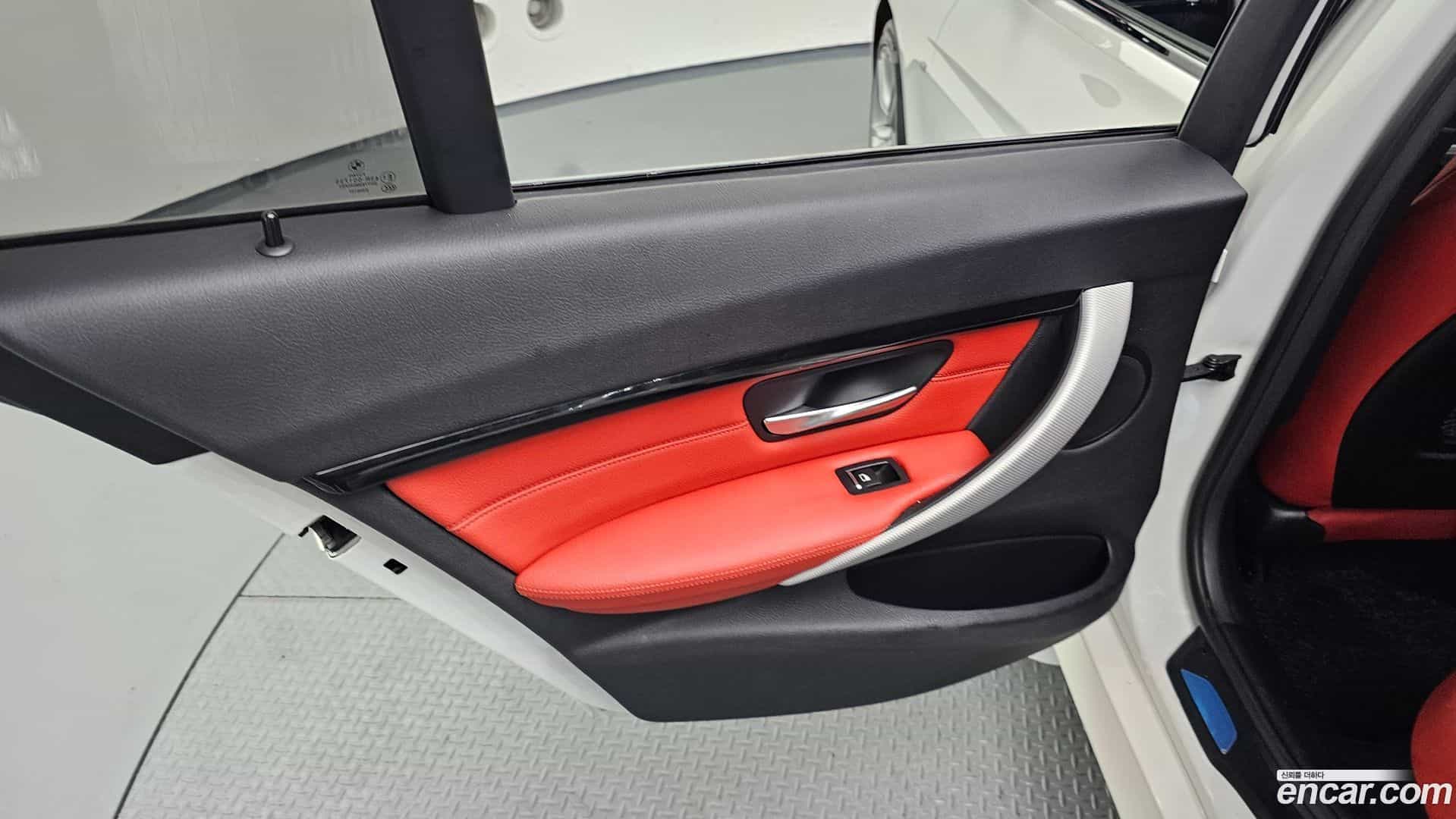 3-Series BMW 2016.9-INNER-035