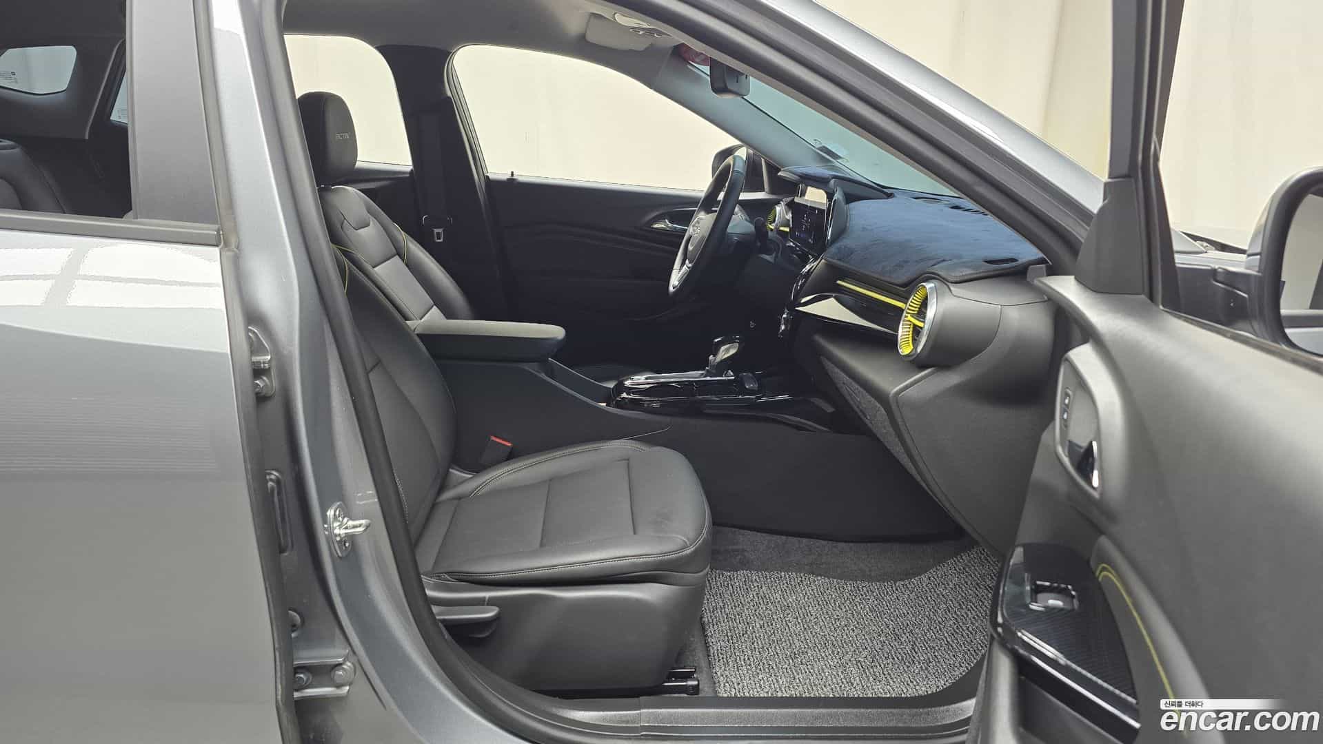 Trax Chevrolet 2024.9-OPTION-015