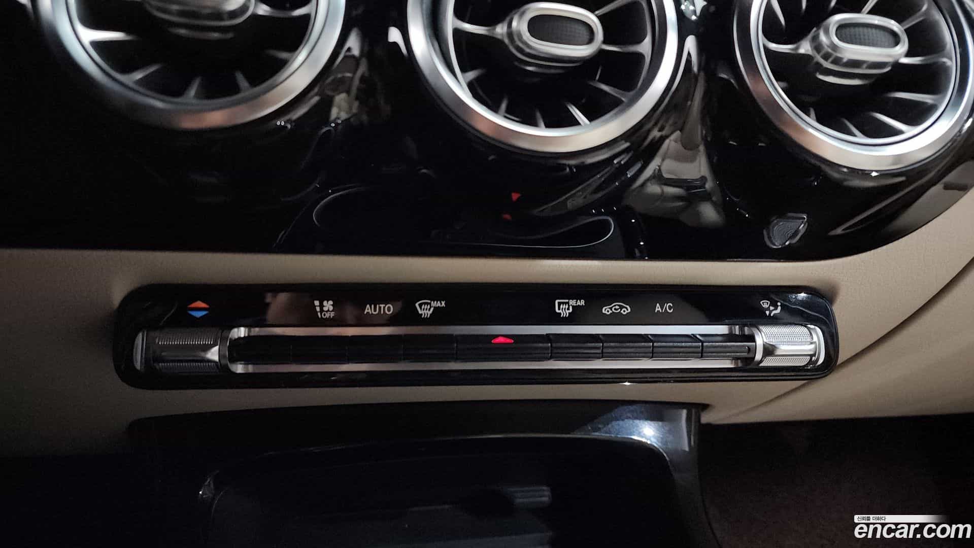 A-Class Mercedes-Benz 2021.1-OPTION-018