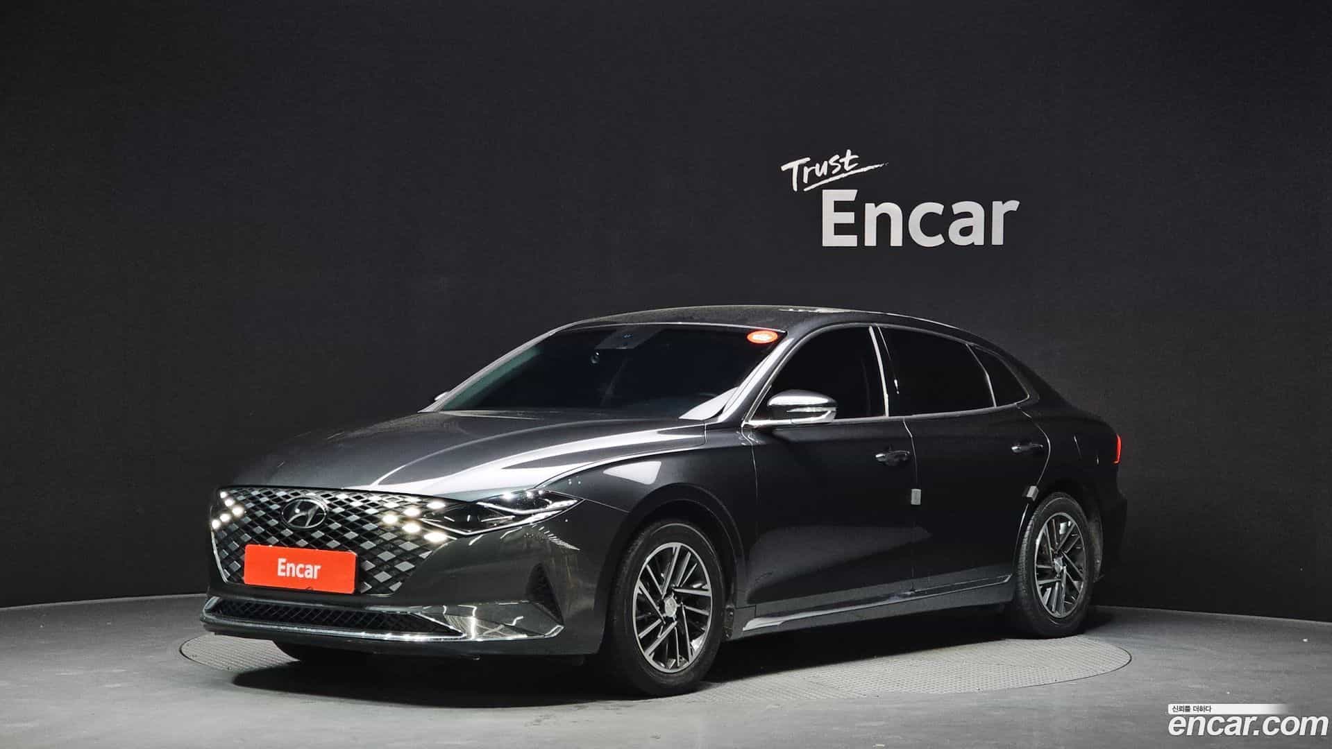 Grandeur Hyundai 2021.2-OUTER-001