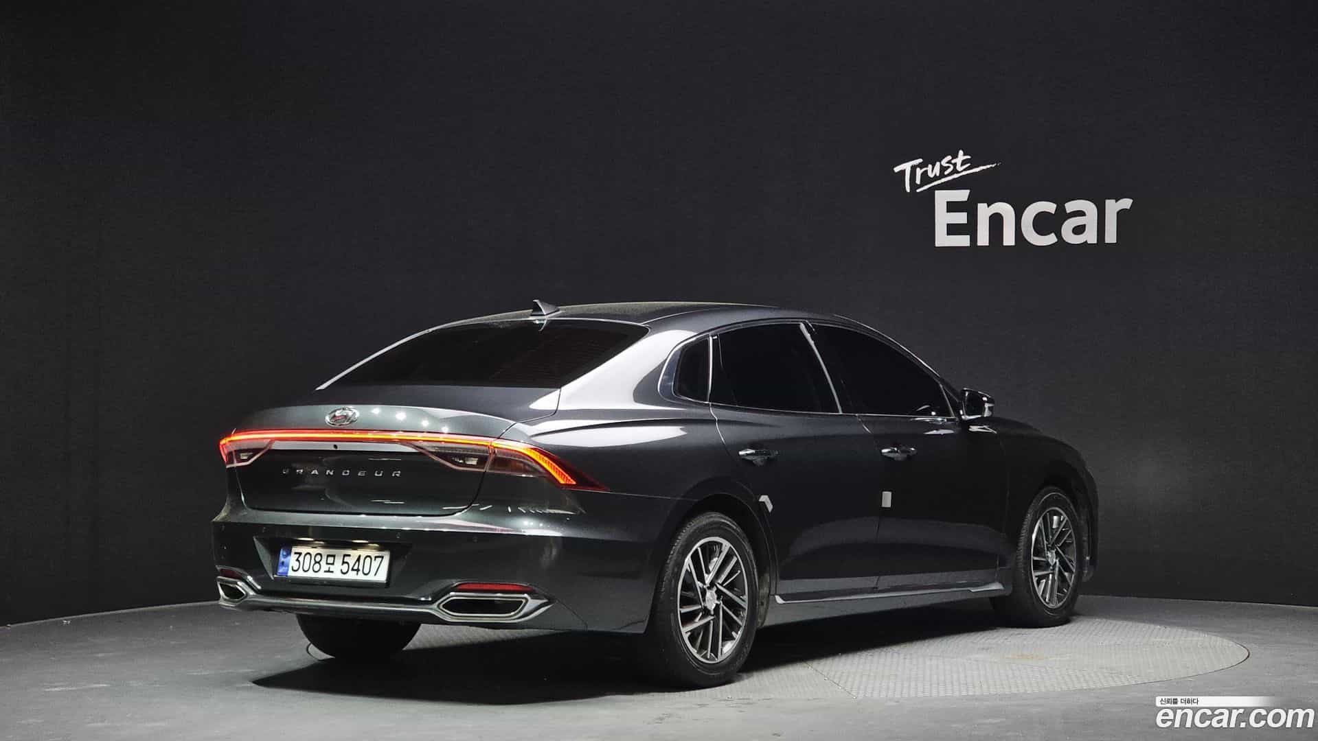 Grandeur Hyundai 2021.2-OUTER-002
