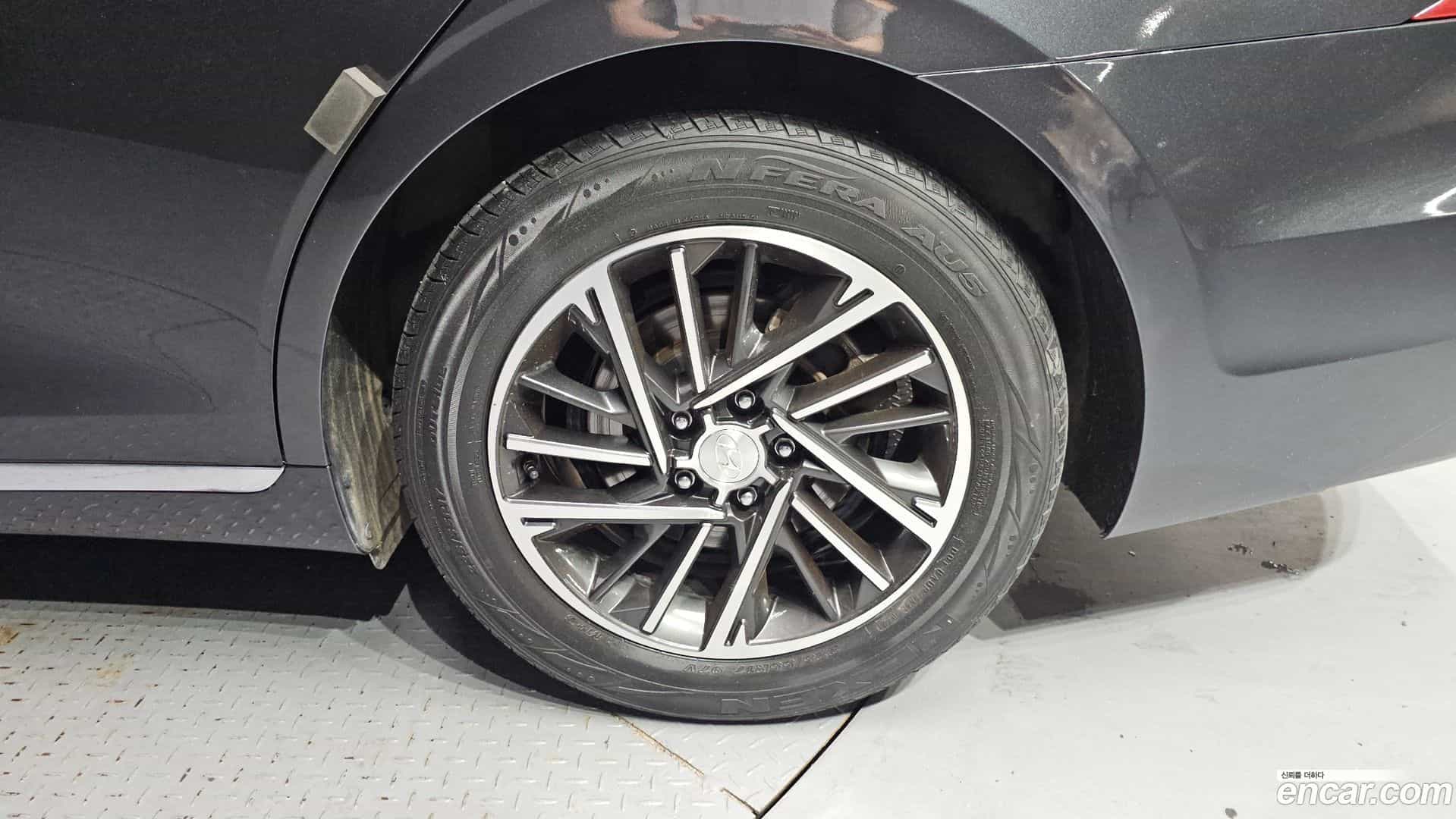 Grandeur Hyundai 2021.2-OUTER-031