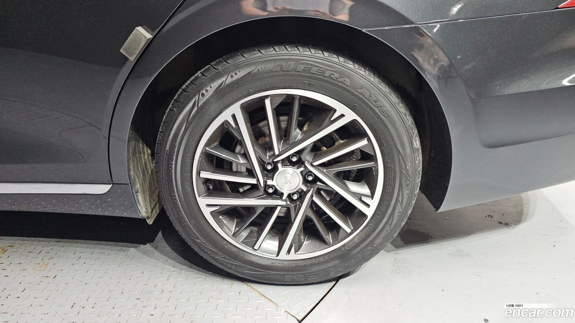 Main__Slider__Photo:Grandeur Hyundai 2021.2-20