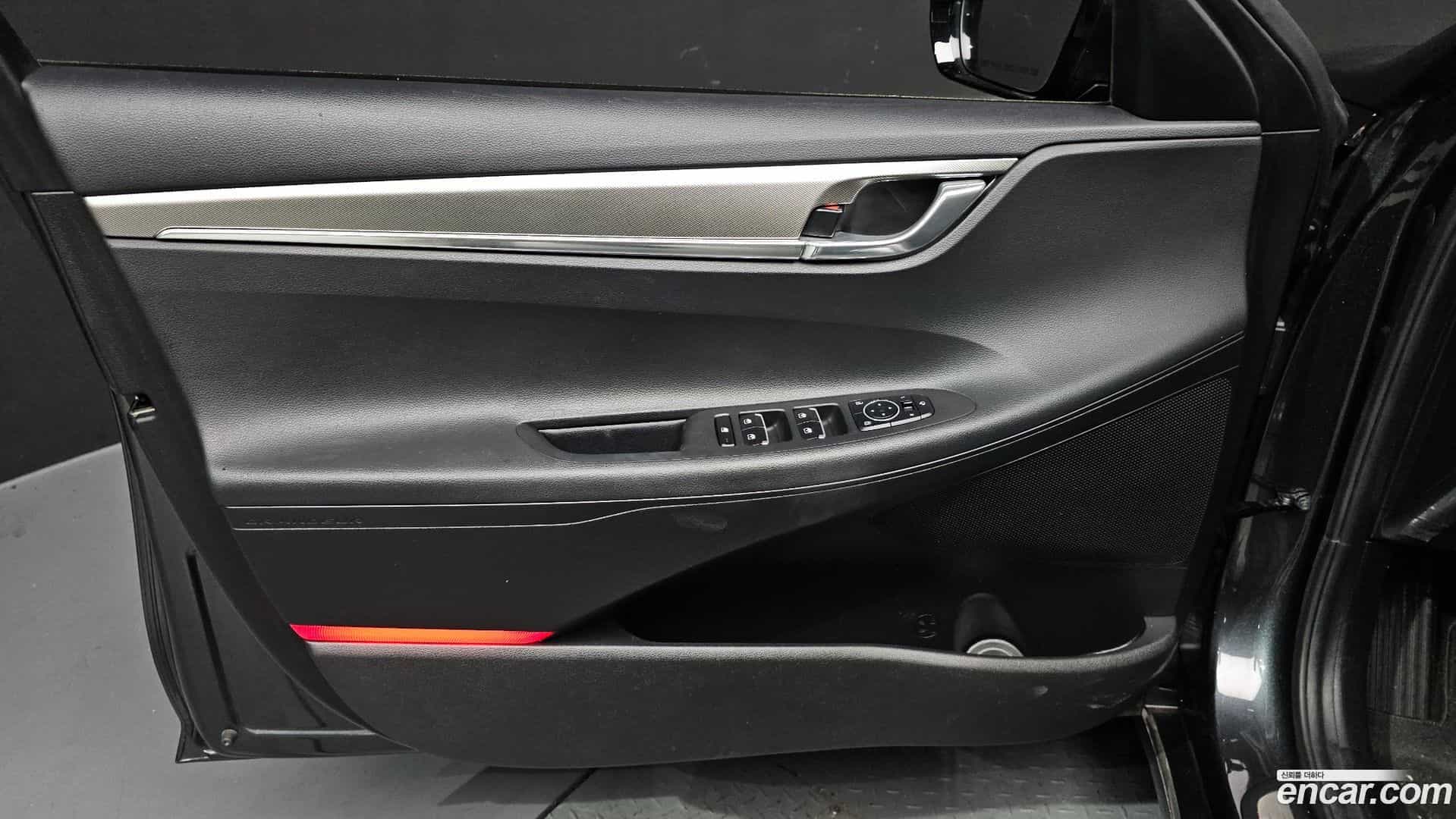 Grandeur Hyundai 2021.2-INNER-034