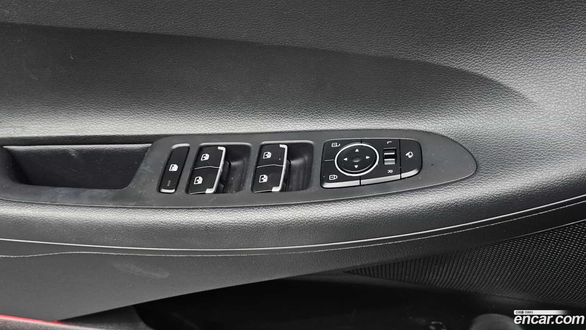 Grandeur Hyundai 2021.2-OPTION-041