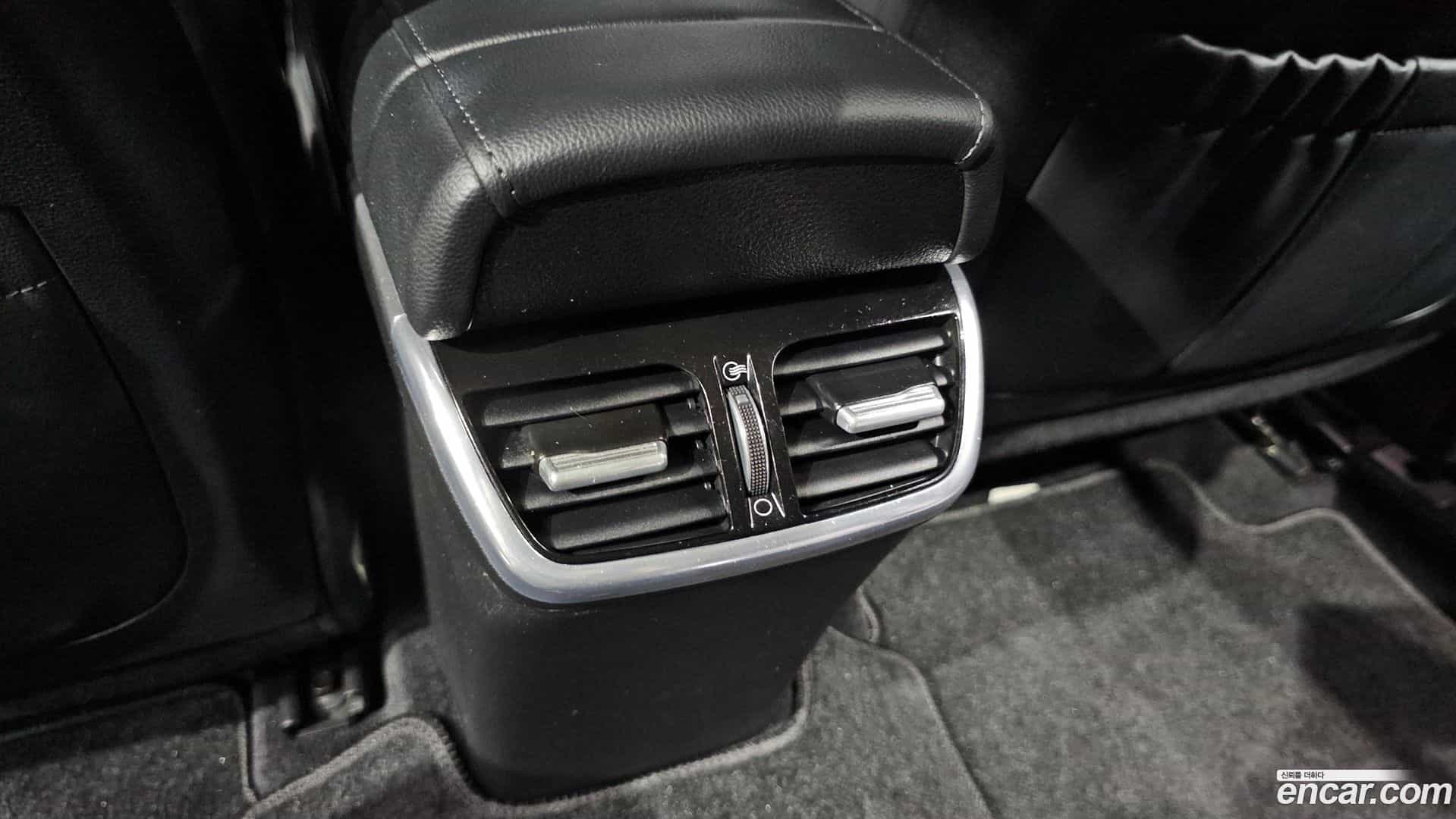 Grandeur Hyundai 2021.2-OPTION-042