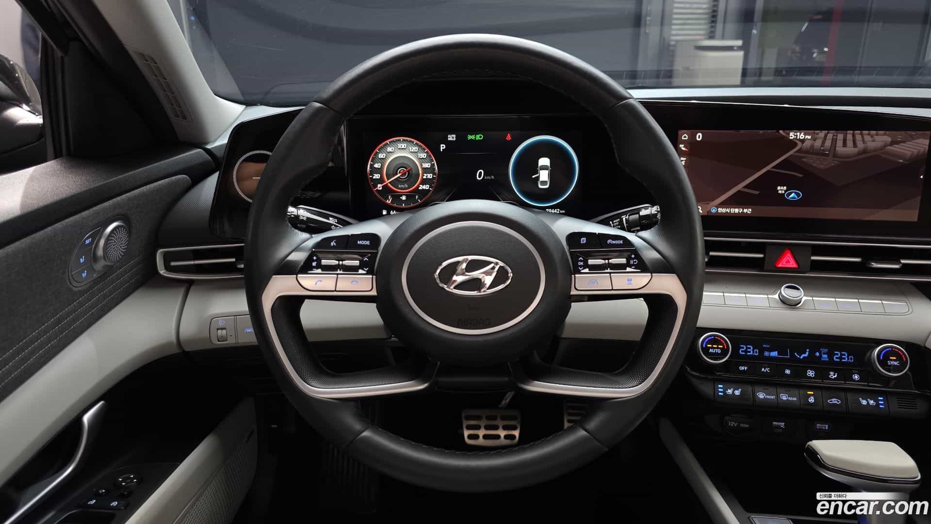 AVANTE Hyundai 2021.11-OPTION-017
