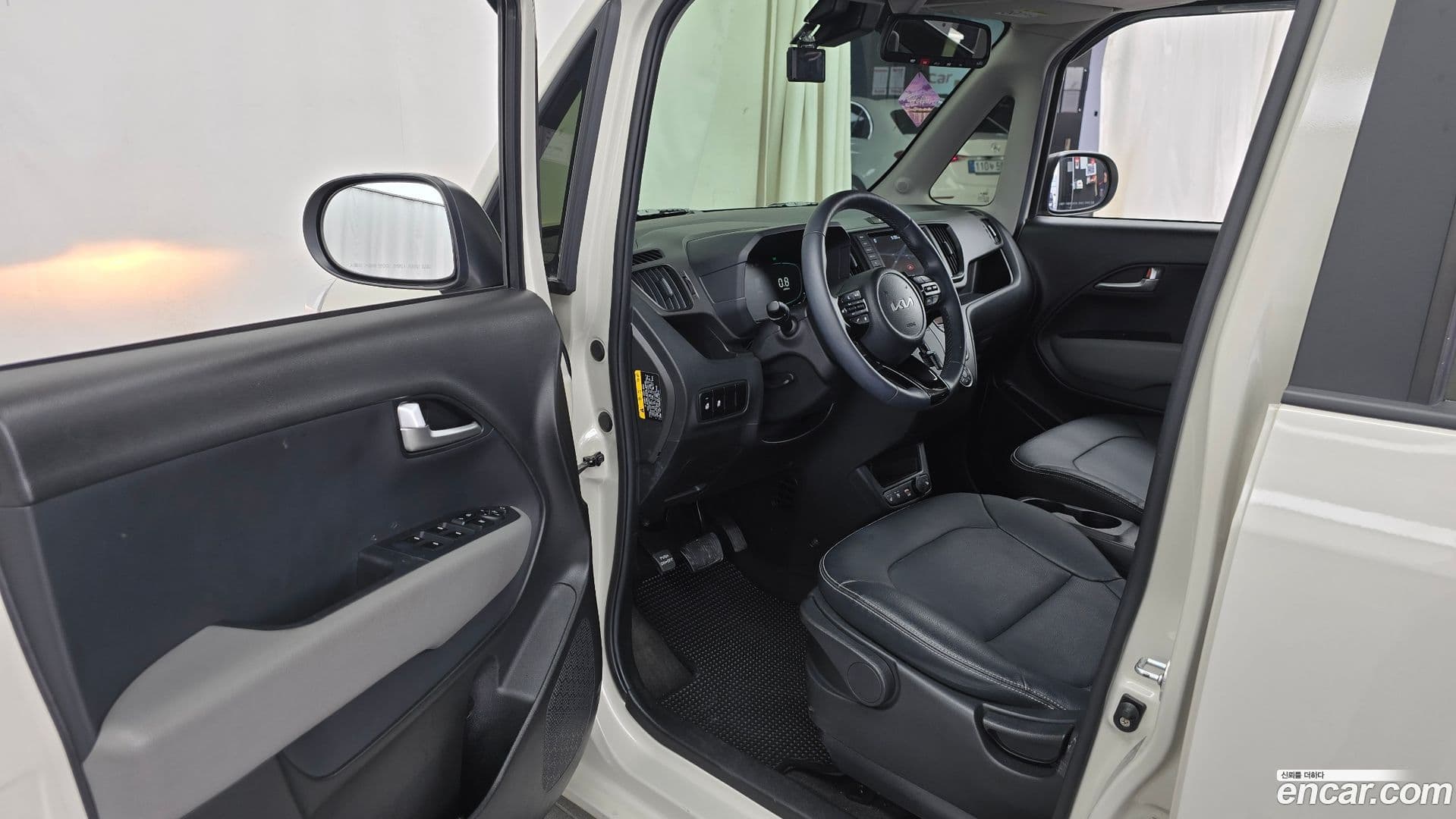 Main__Slider__Photo:RAY Kia 2022.8-9