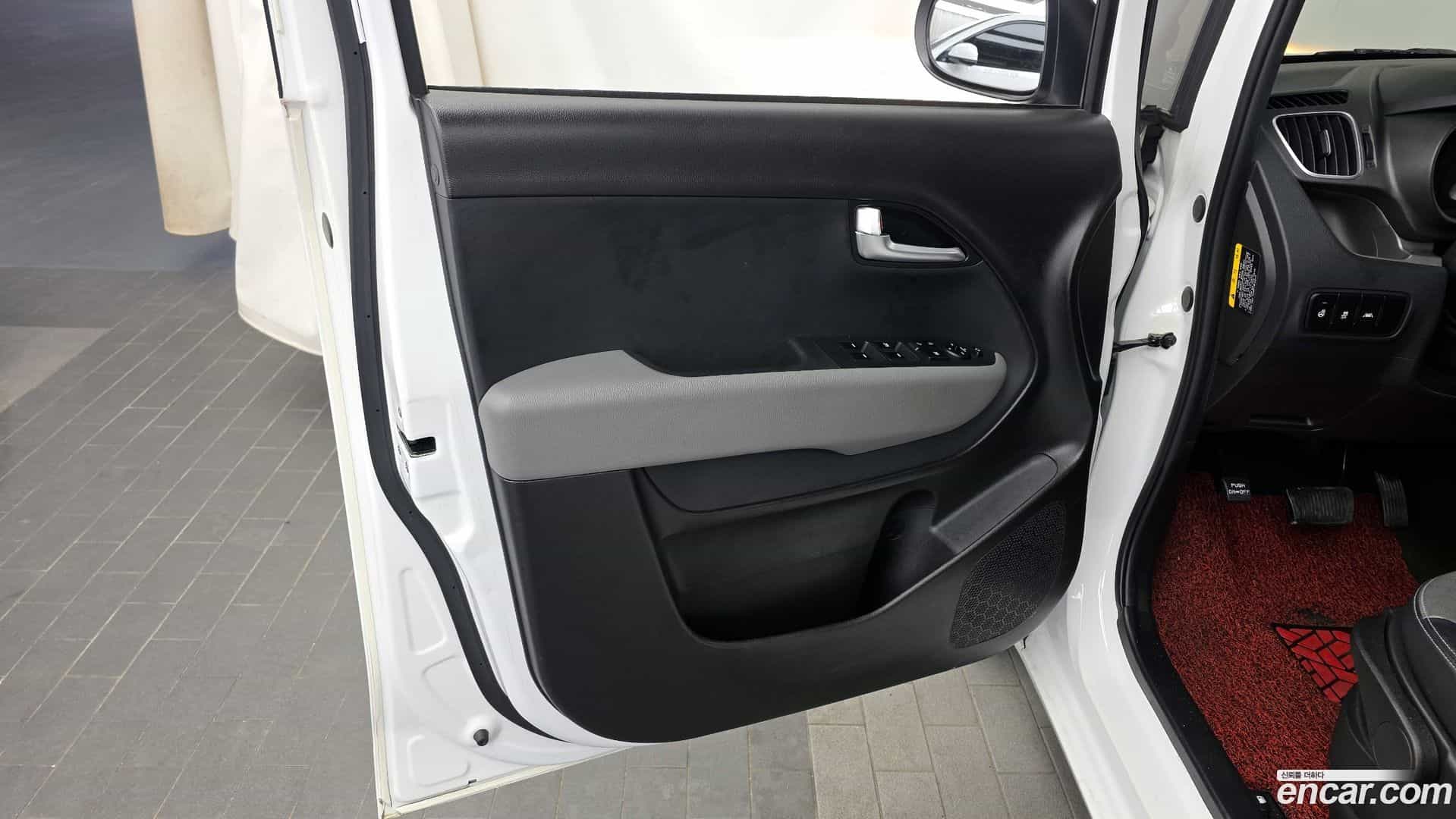 RAY Kia 2022.6-INNER-034