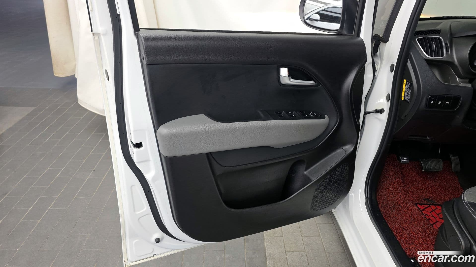 Main__Slider__Photo:RAY Kia 2022.6-23