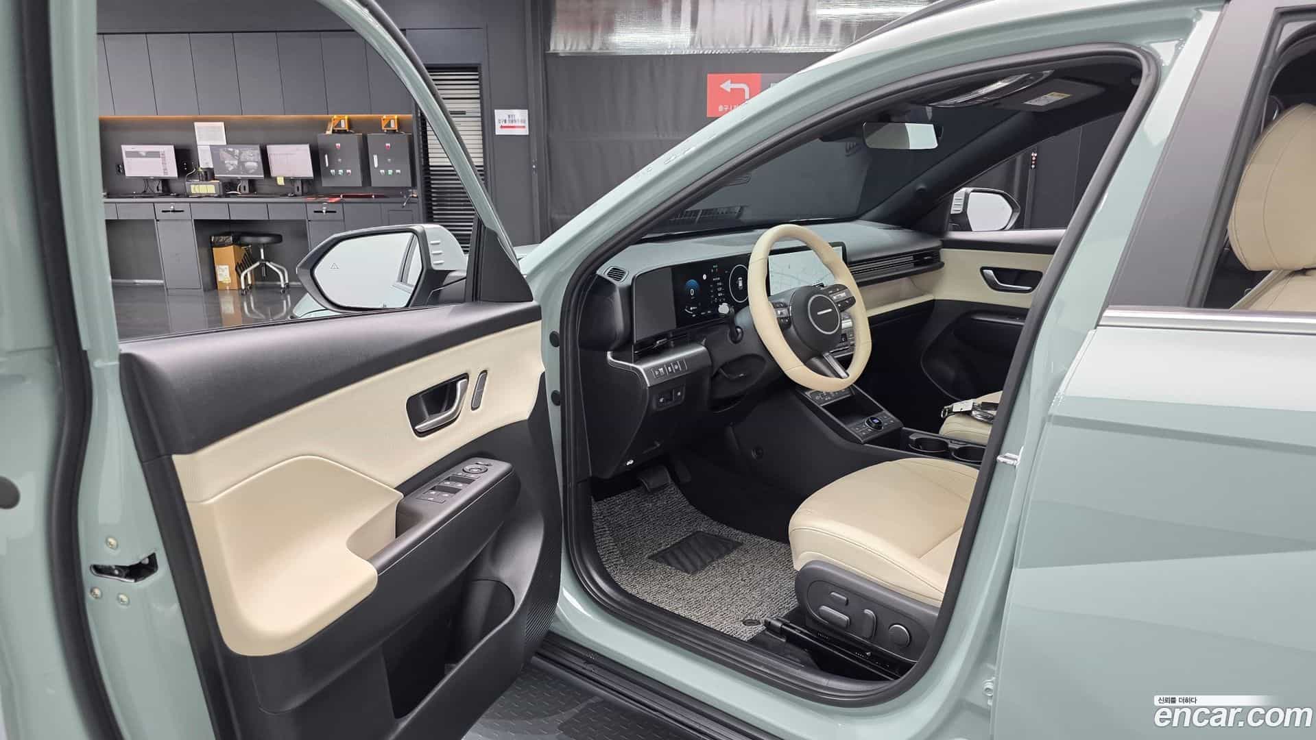 Kona Hyundai 2025.2-INNER-010