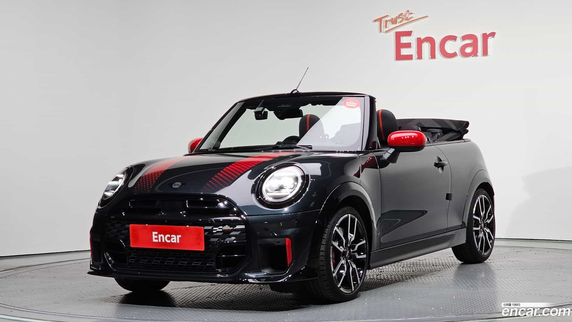 Cooper Convertible Mini 2025.5-OUTER-001