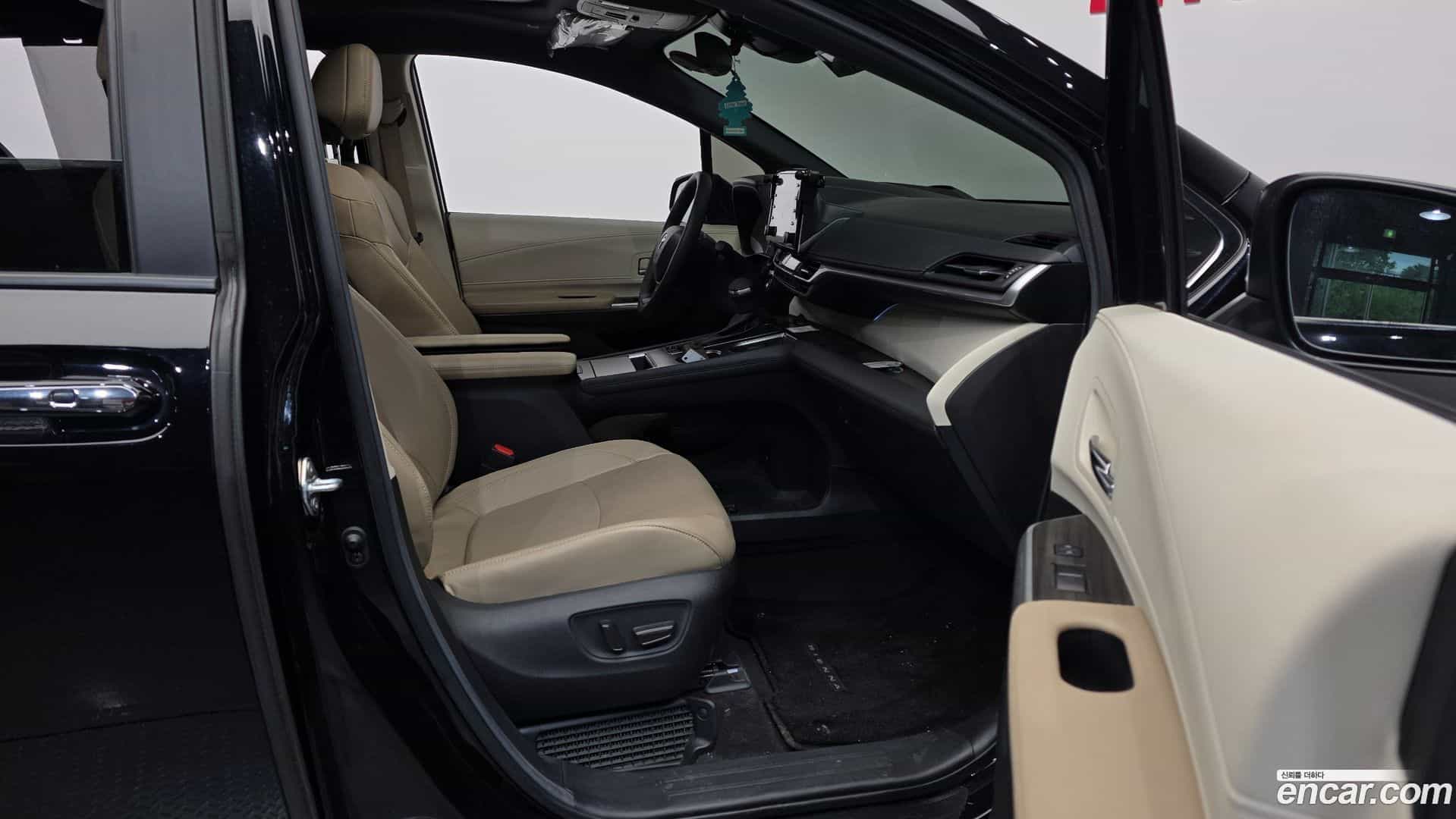 Sienna Toyota 2024.5-OPTION-015