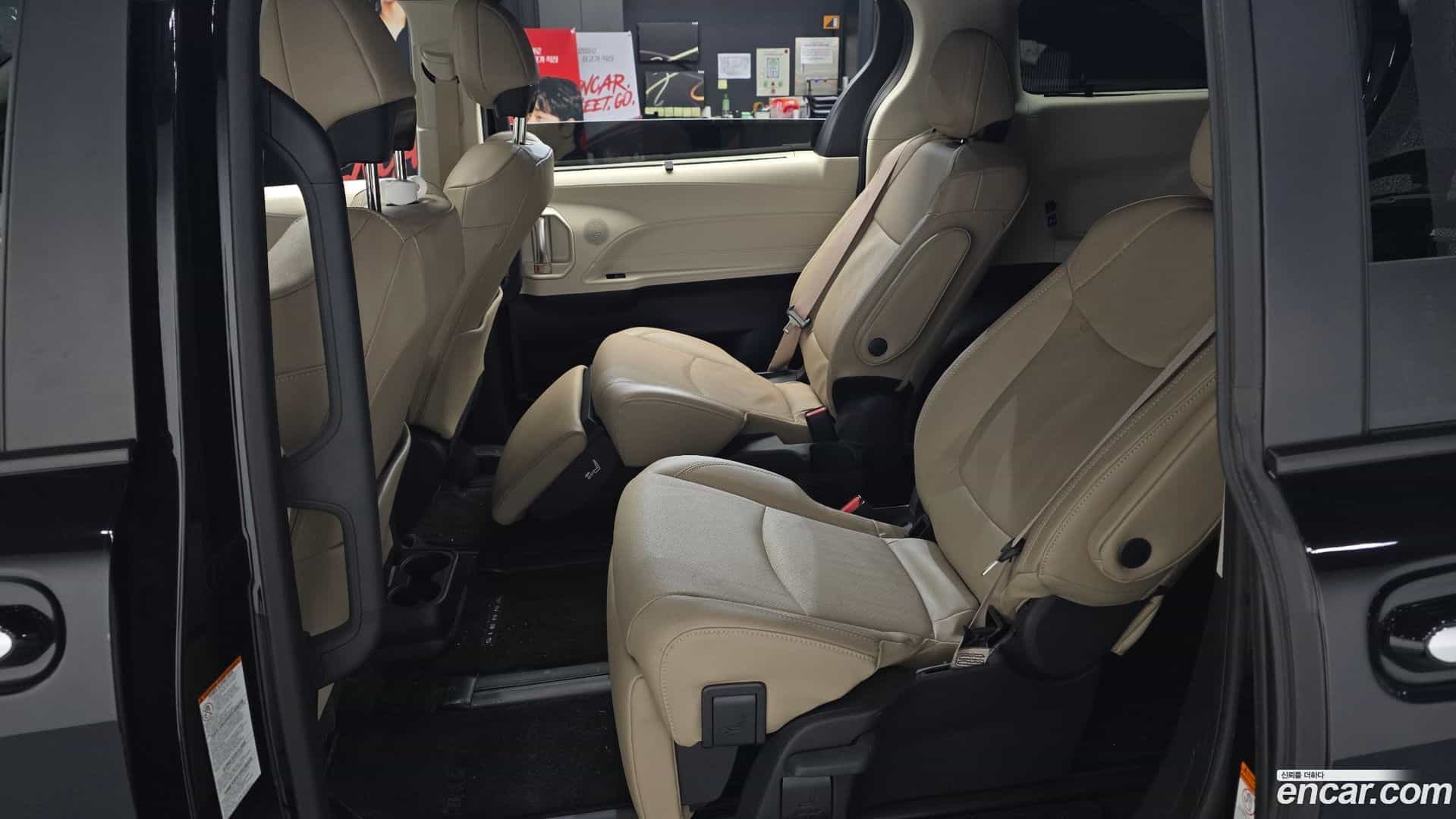 Sienna Toyota 2024.5-INNER-036