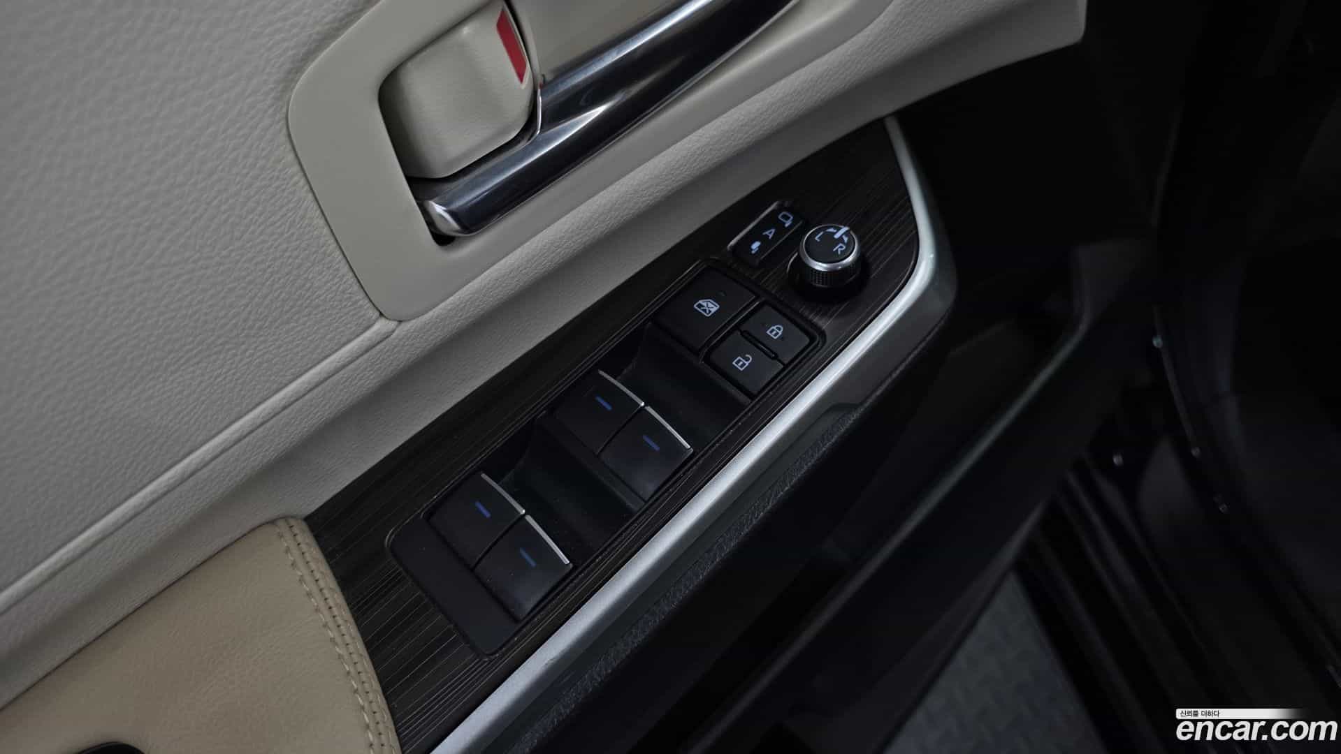Sienna Toyota 2024.5-OPTION-043