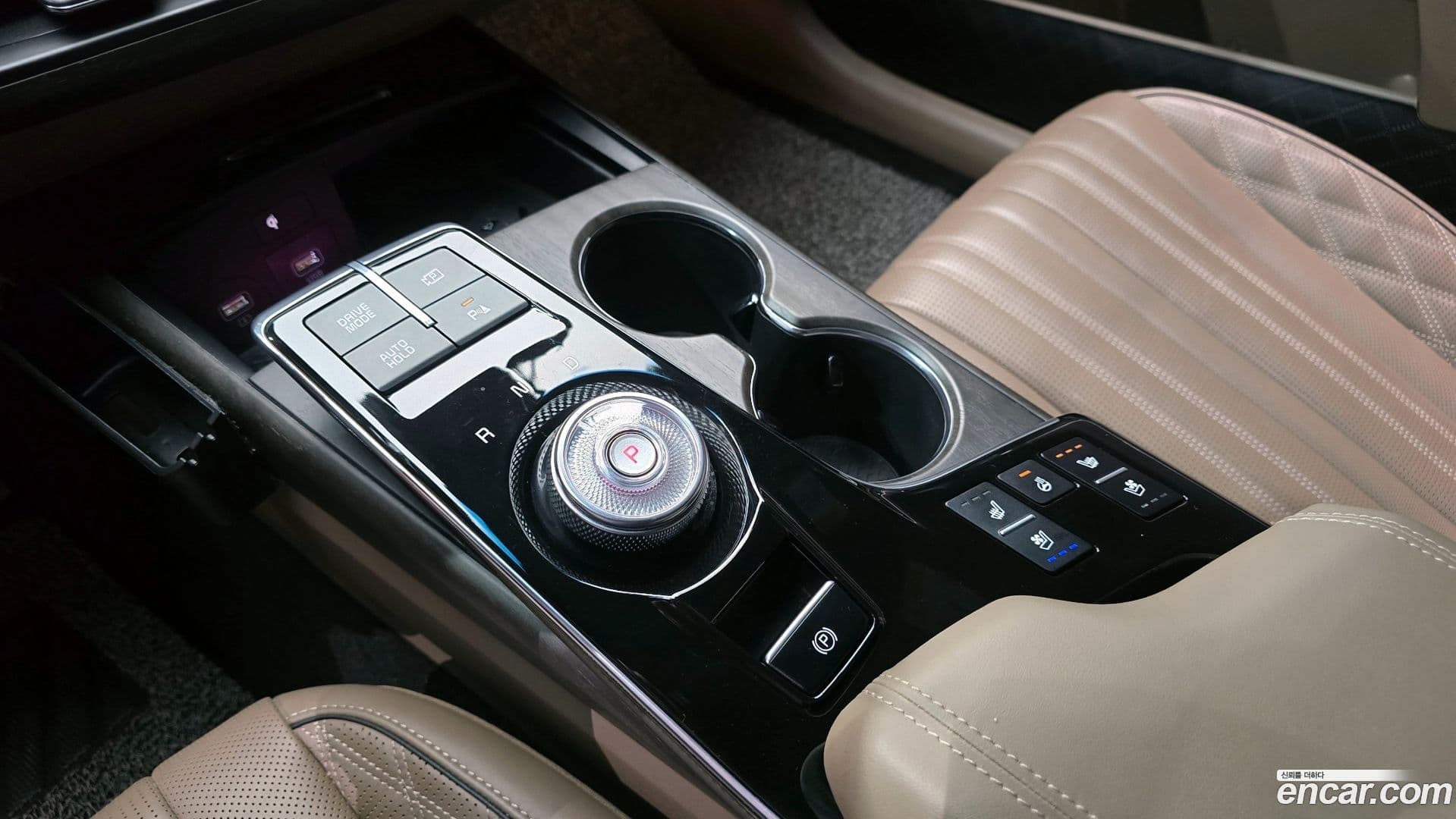 Main__Slider__Photo:K8 Kia 2021.8-8