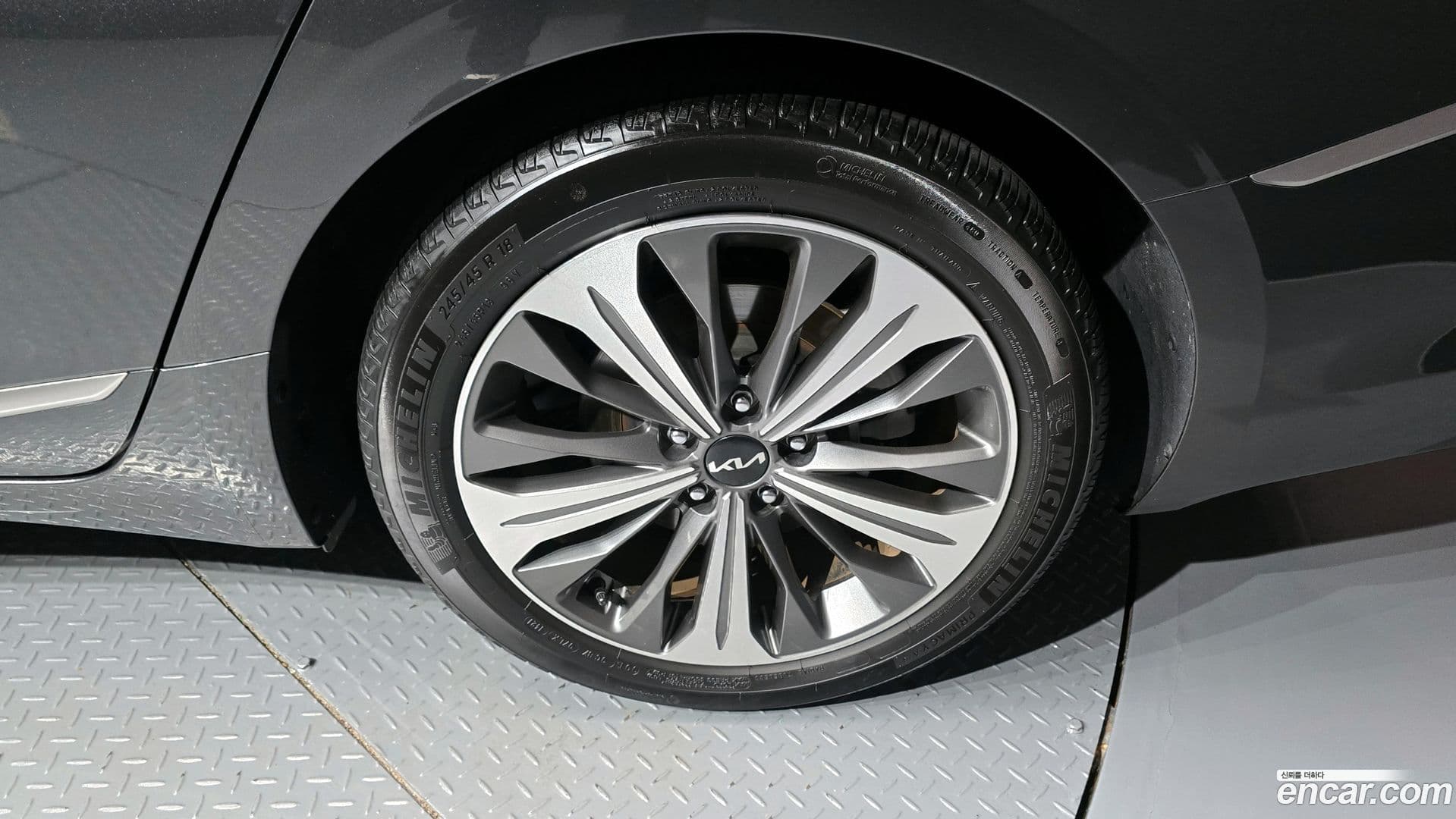 Main__Slider__Photo:K8 Kia 2021.8-20