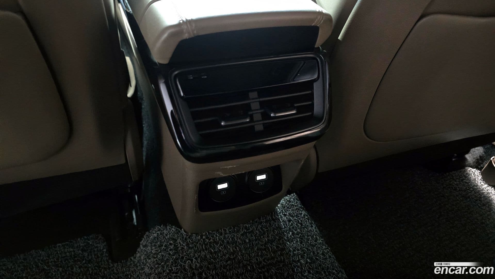 Main__Slider__Photo:K8 Kia 2021.8-30
