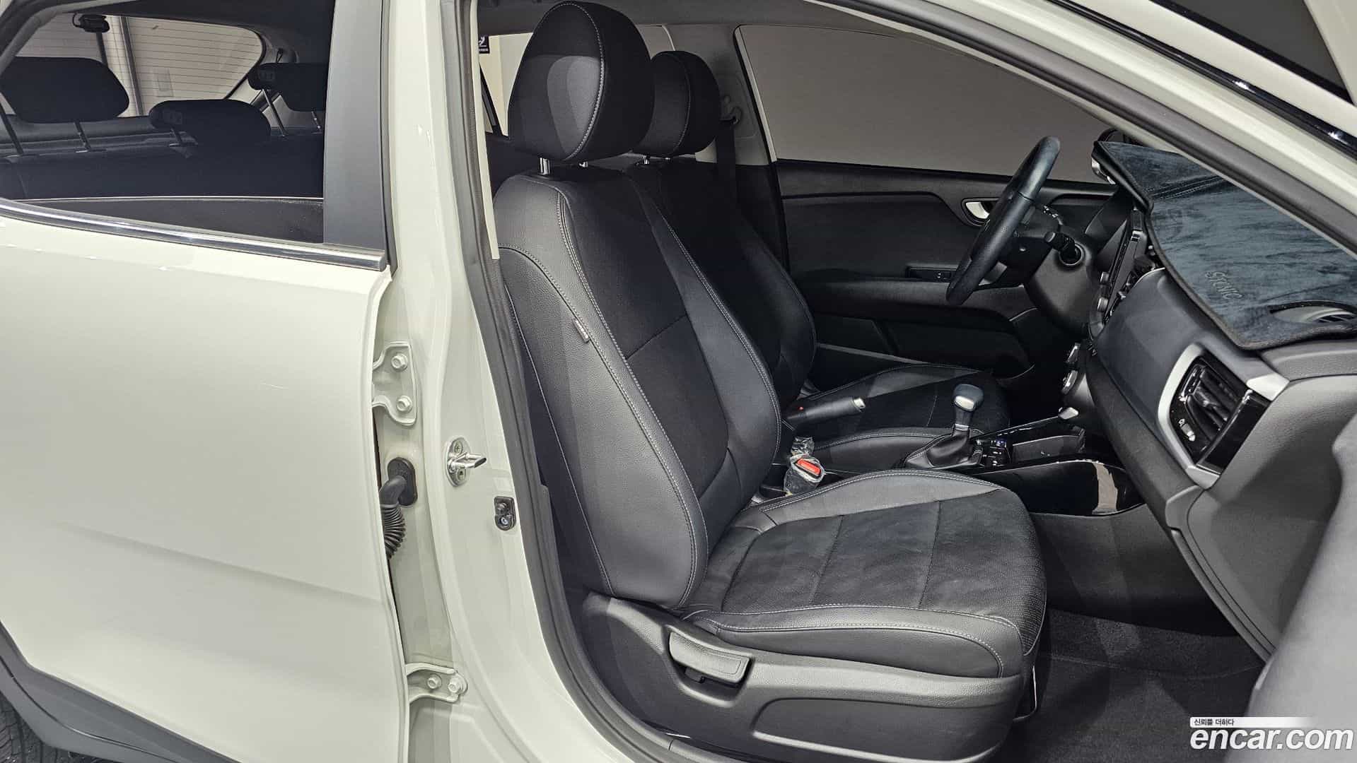 Stonic Kia 2019.0-OPTION-016