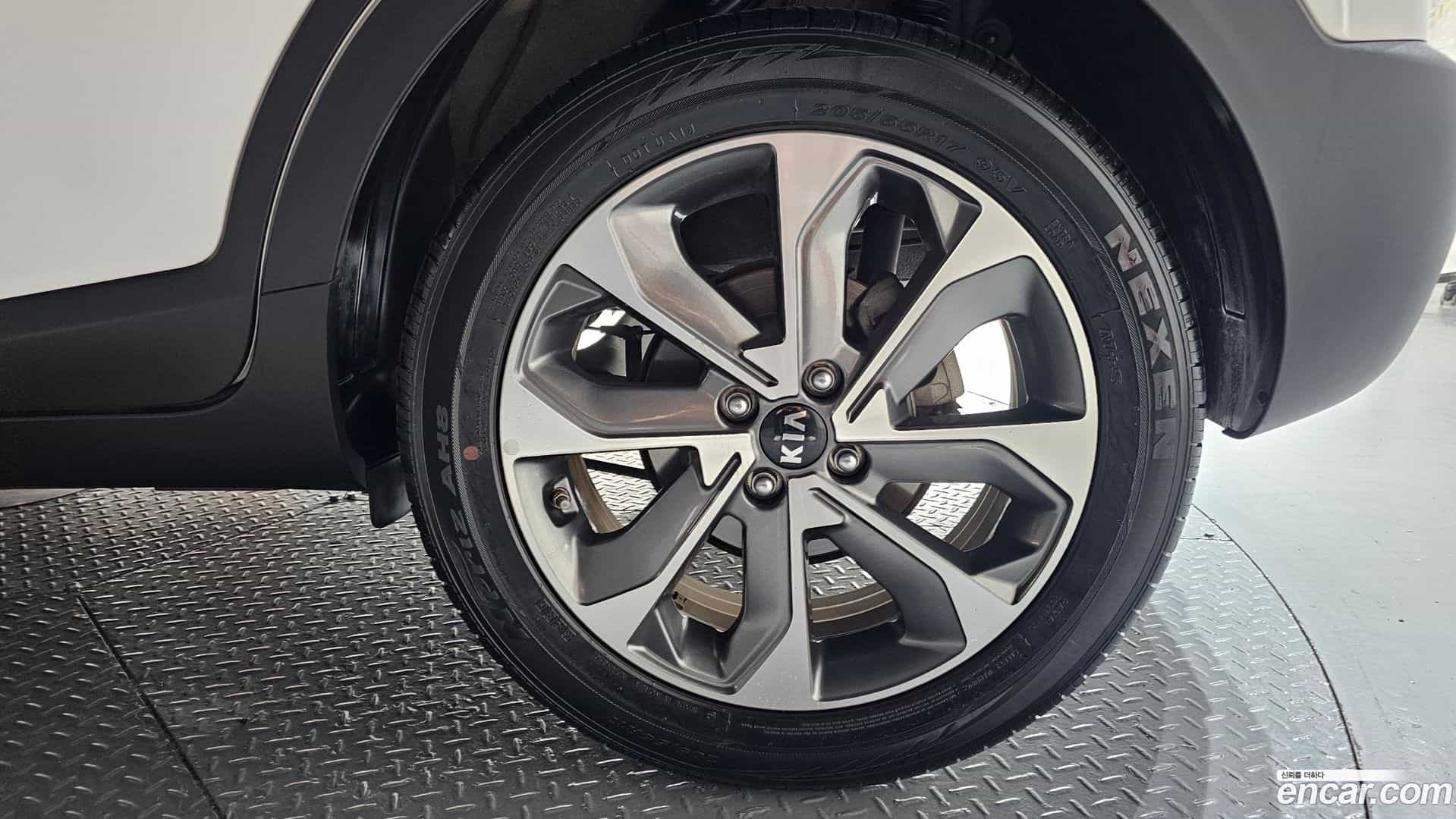 Stonic Kia 2019.0-OUTER-031