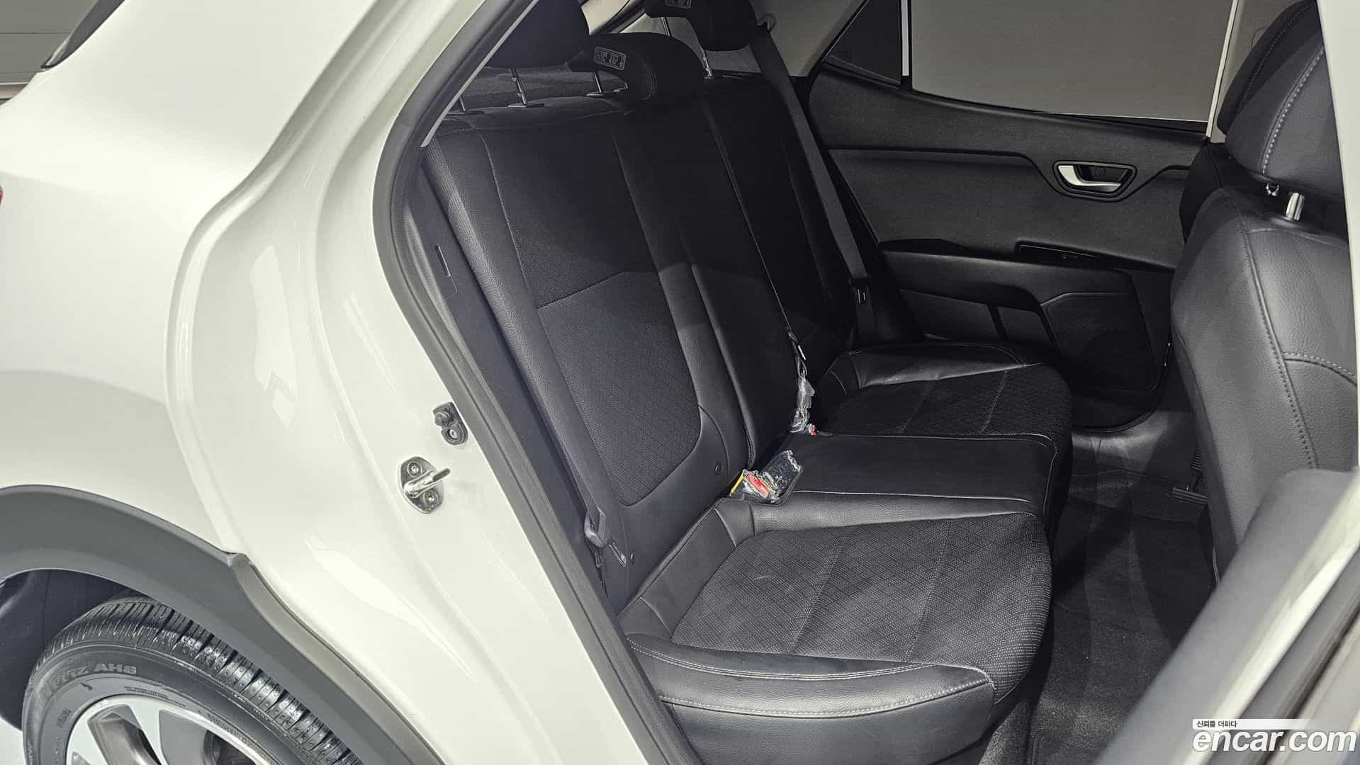 Stonic Kia 2019.0-INNER-036