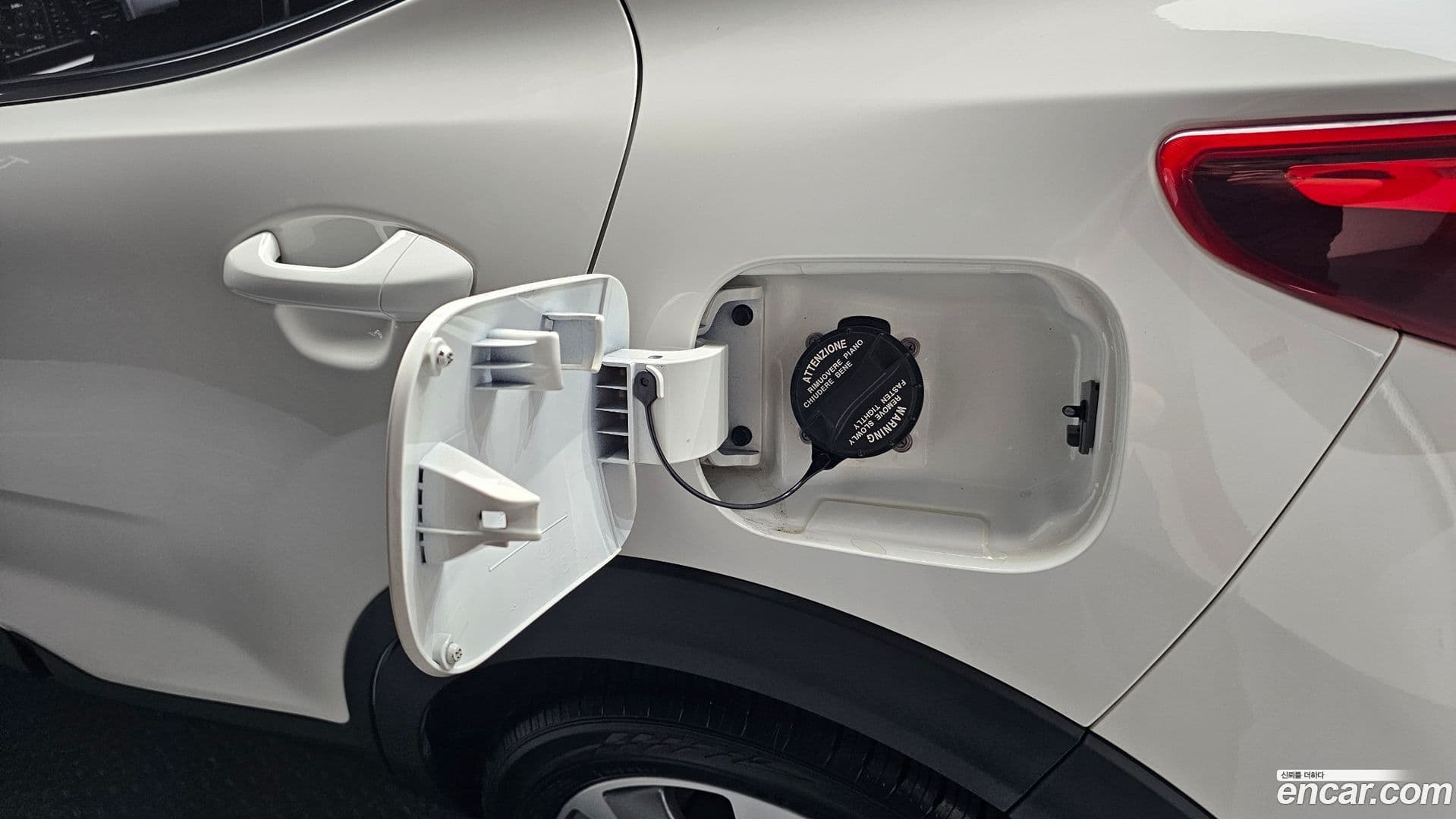 Main__Slider__Photo:Stonic Kia 2019.0-29