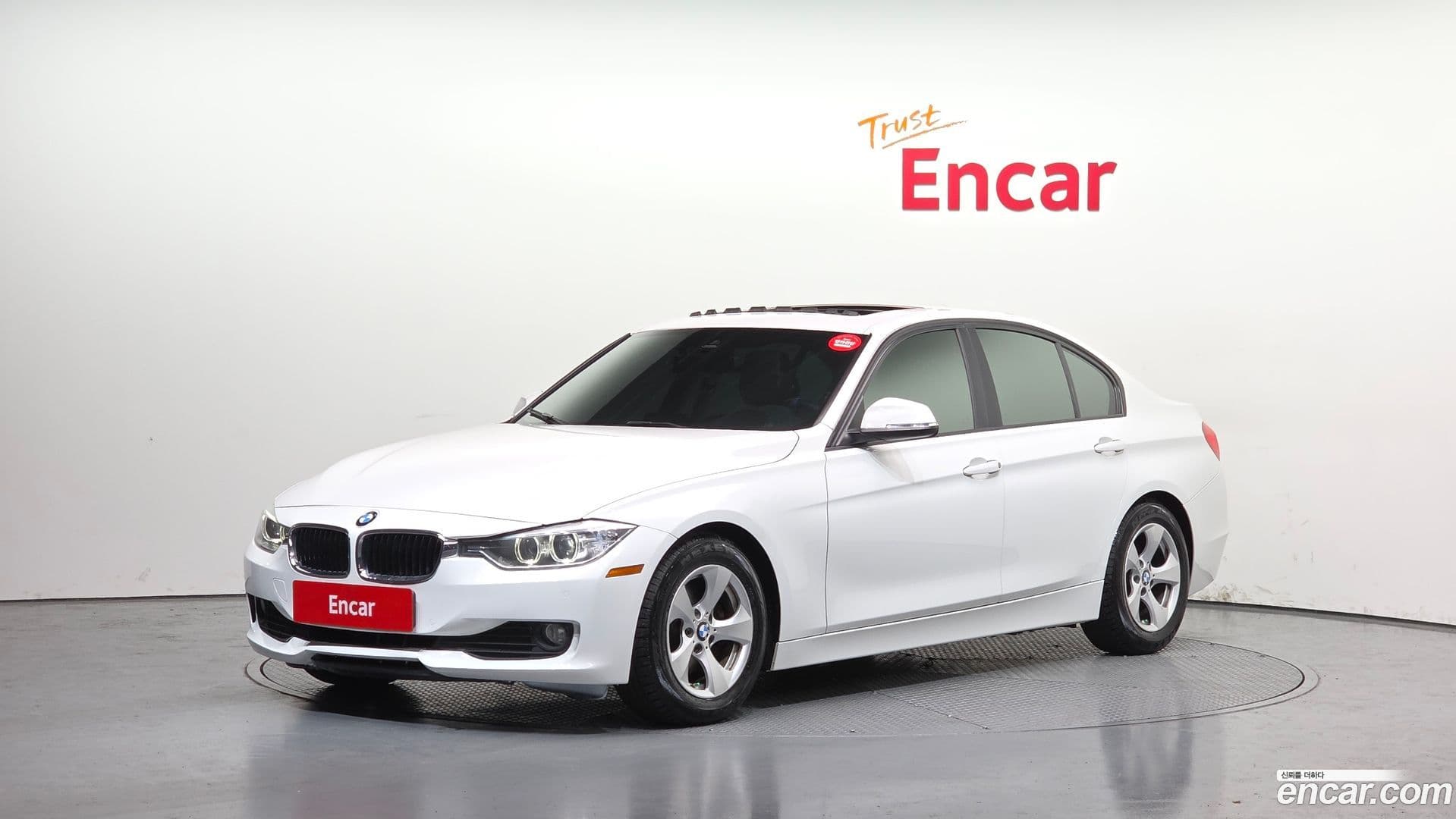Main__Slider__Photo:3-Series BMW 2015.3-0
