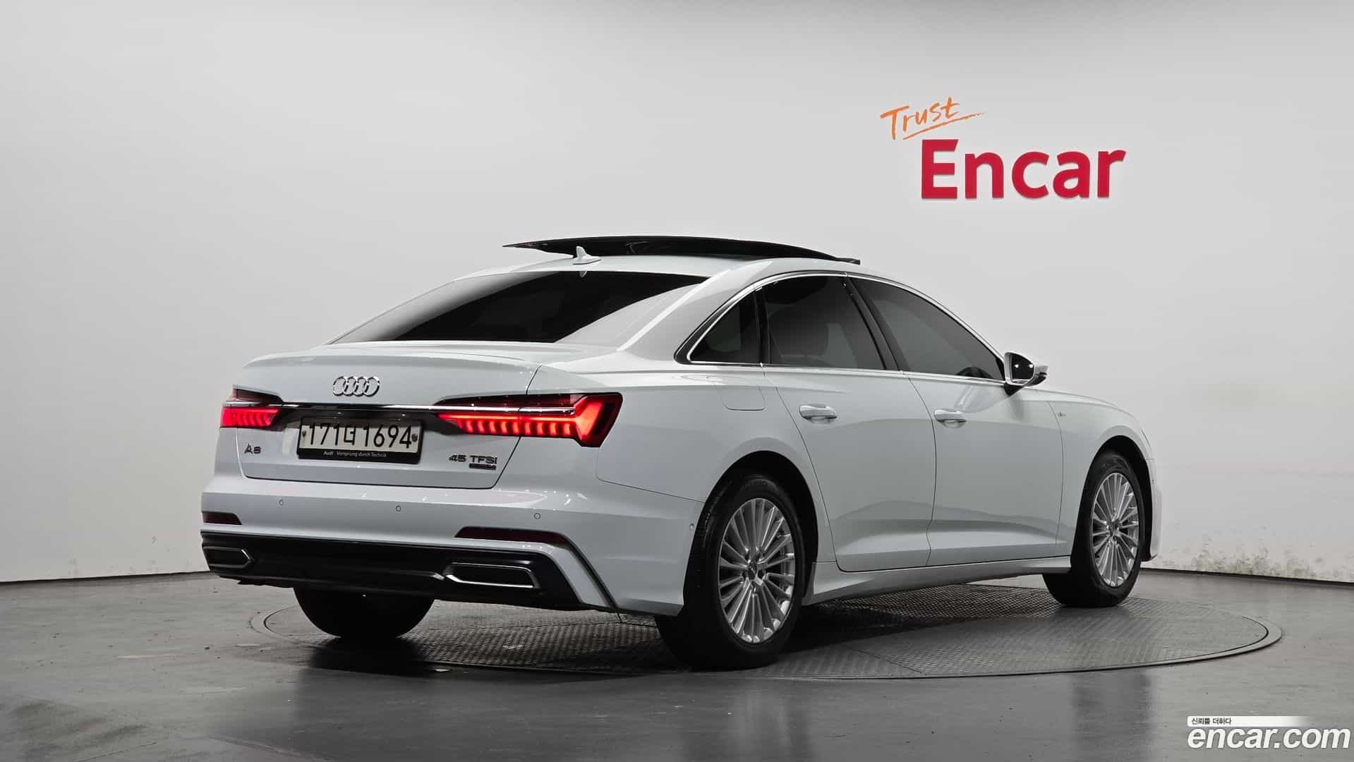 A6 Audi 2019.10-OUTER-002