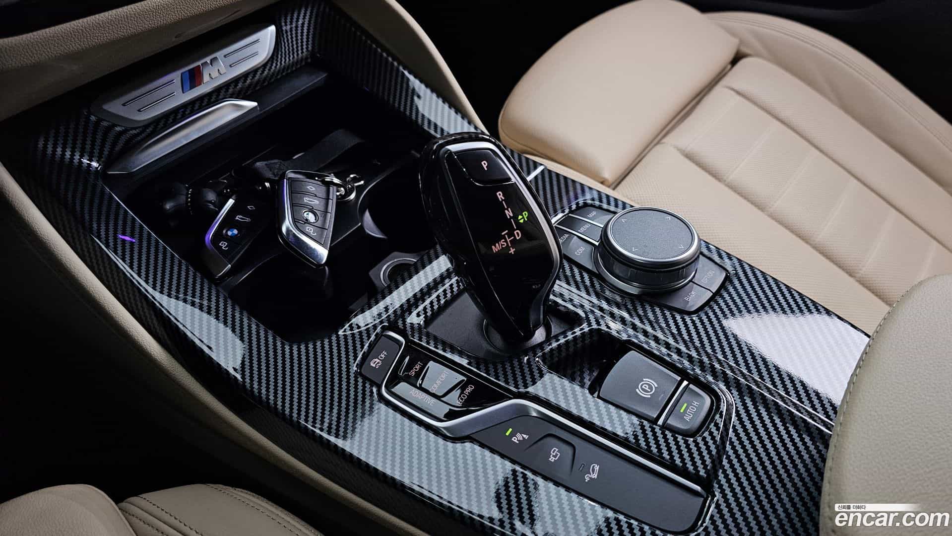 X4 BMW 2021.9-INNER-009