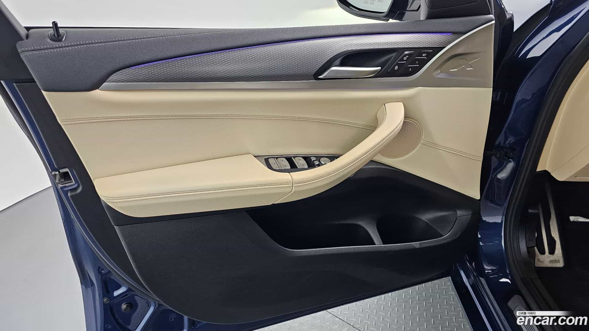 X4 BMW 2021.9-INNER-034