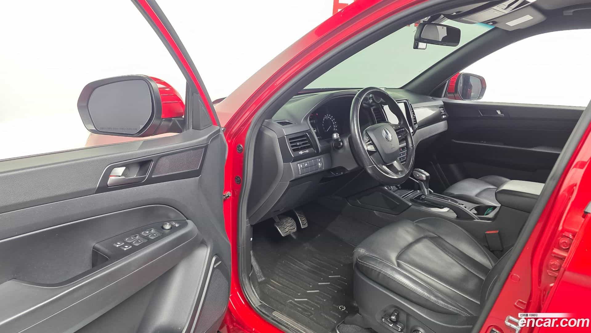 Rexton KG Mobility 2020.7-INNER-010