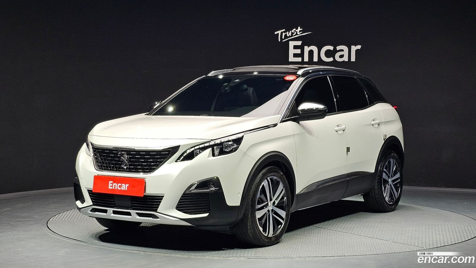 Main__Slider__Photo:3008 Peugeot 2018.6-0