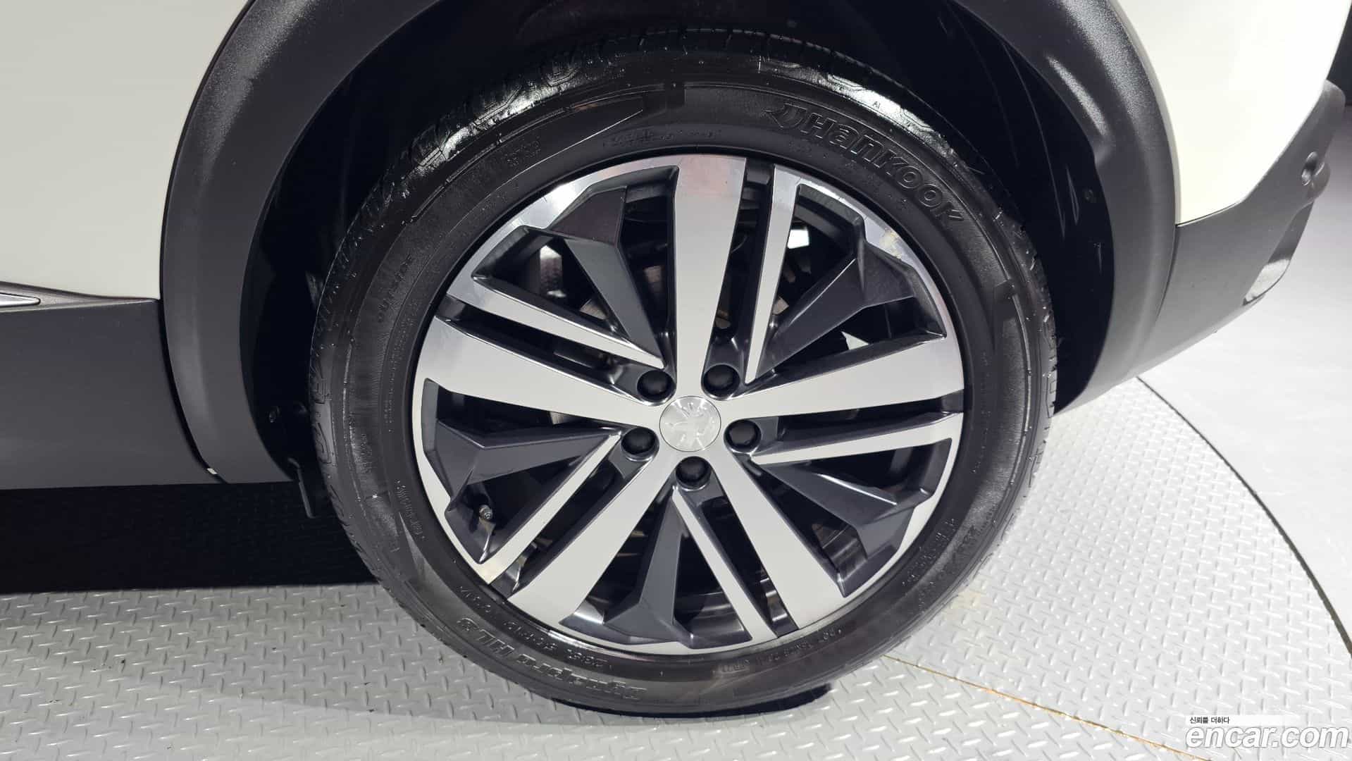 3008 Peugeot 2018.6-OUTER-005