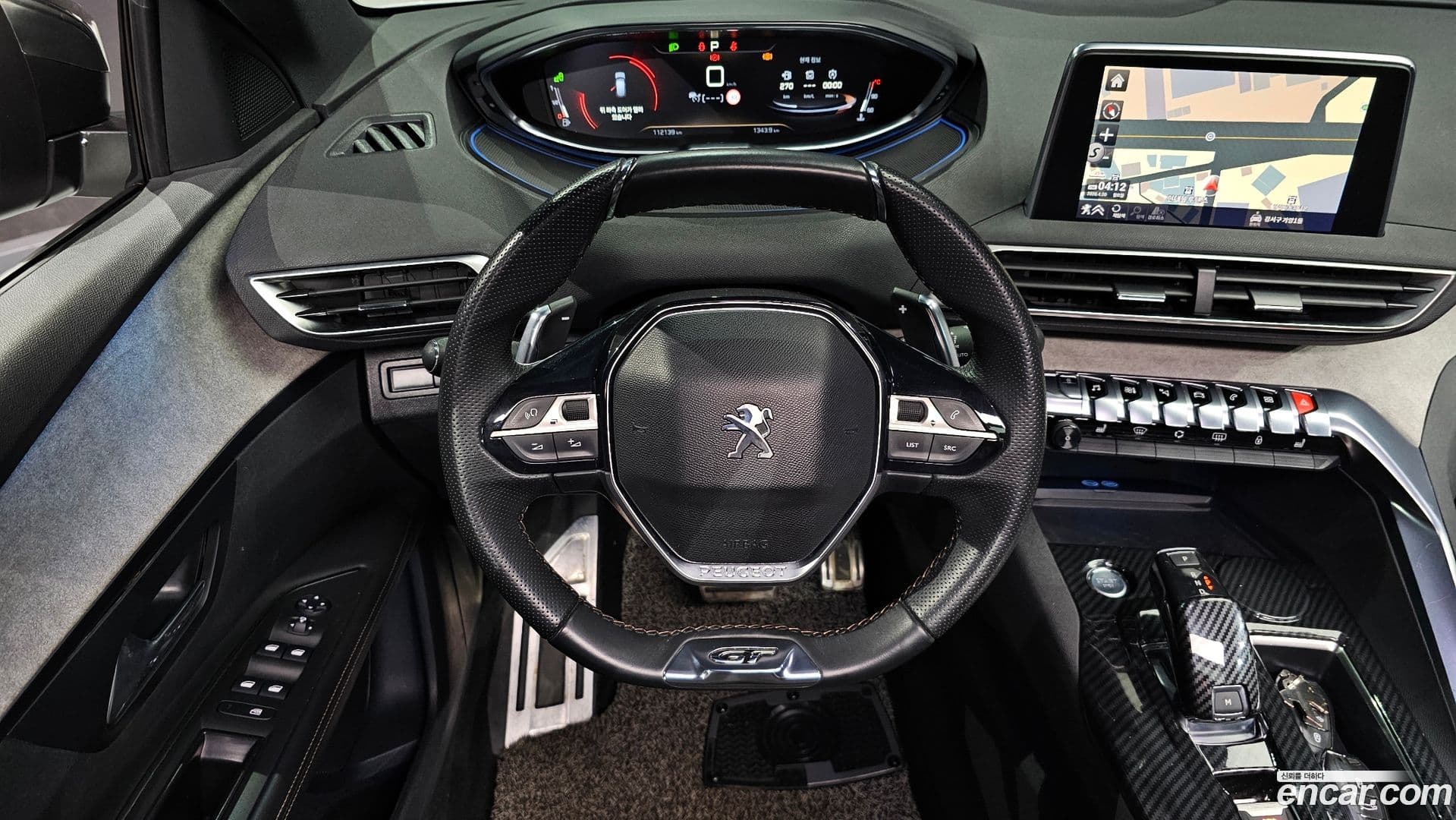 Main__Slider__Photo:3008 Peugeot 2018.6-12