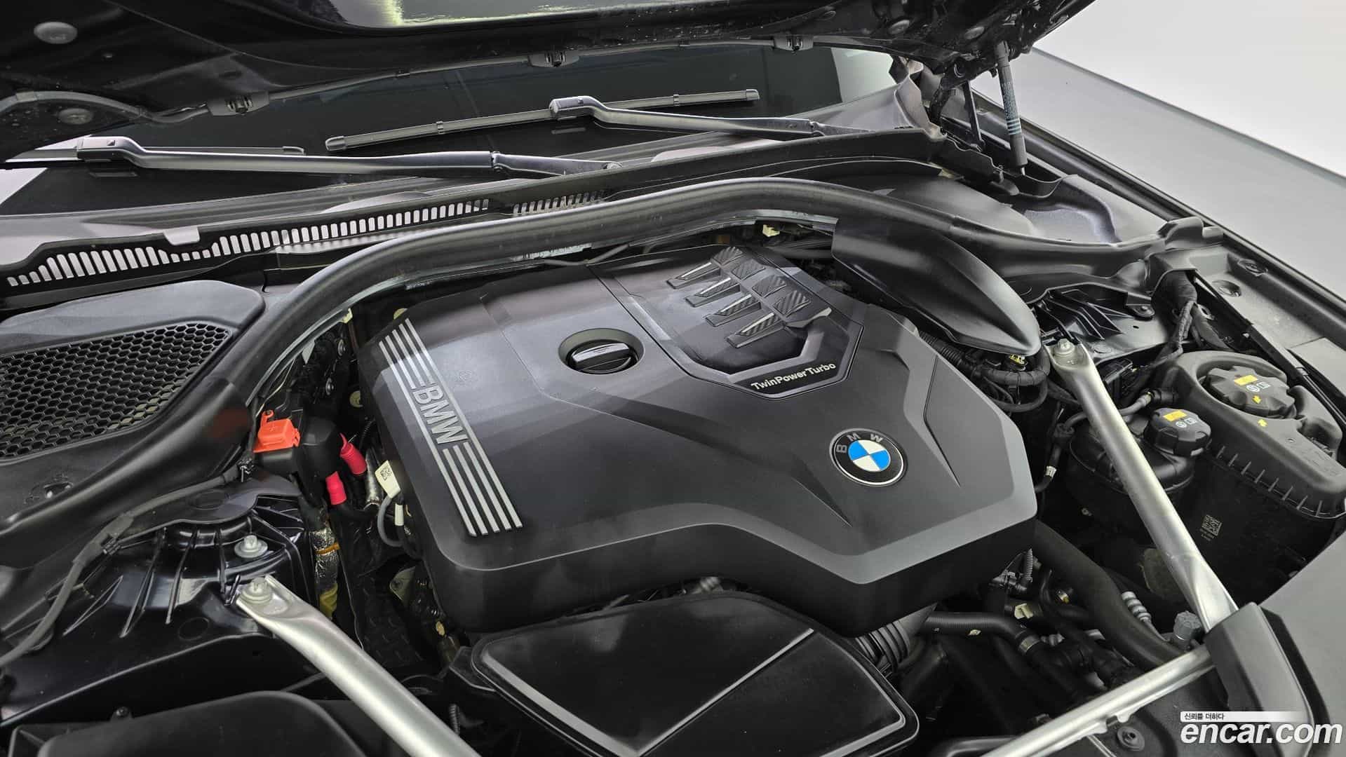 5-Series BMW 2022.3-OUTER-006