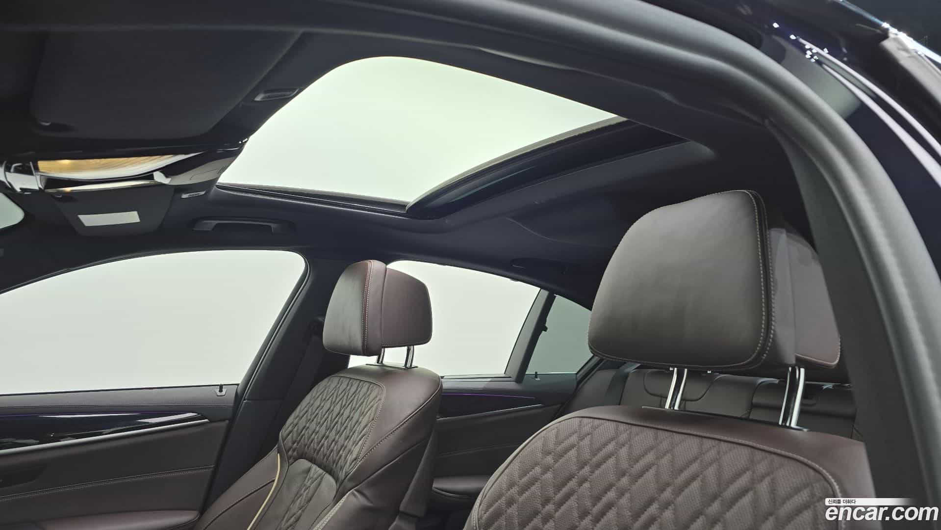 5-Series BMW 2022.3-OPTION-023