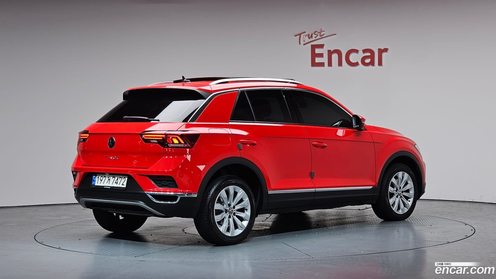 Main__Slider__Photo:T-Roc Volkswagen 2021.5-1