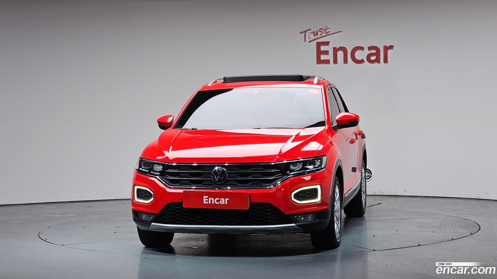 Main__Slider__Photo:T-Roc Volkswagen 2021.5-2