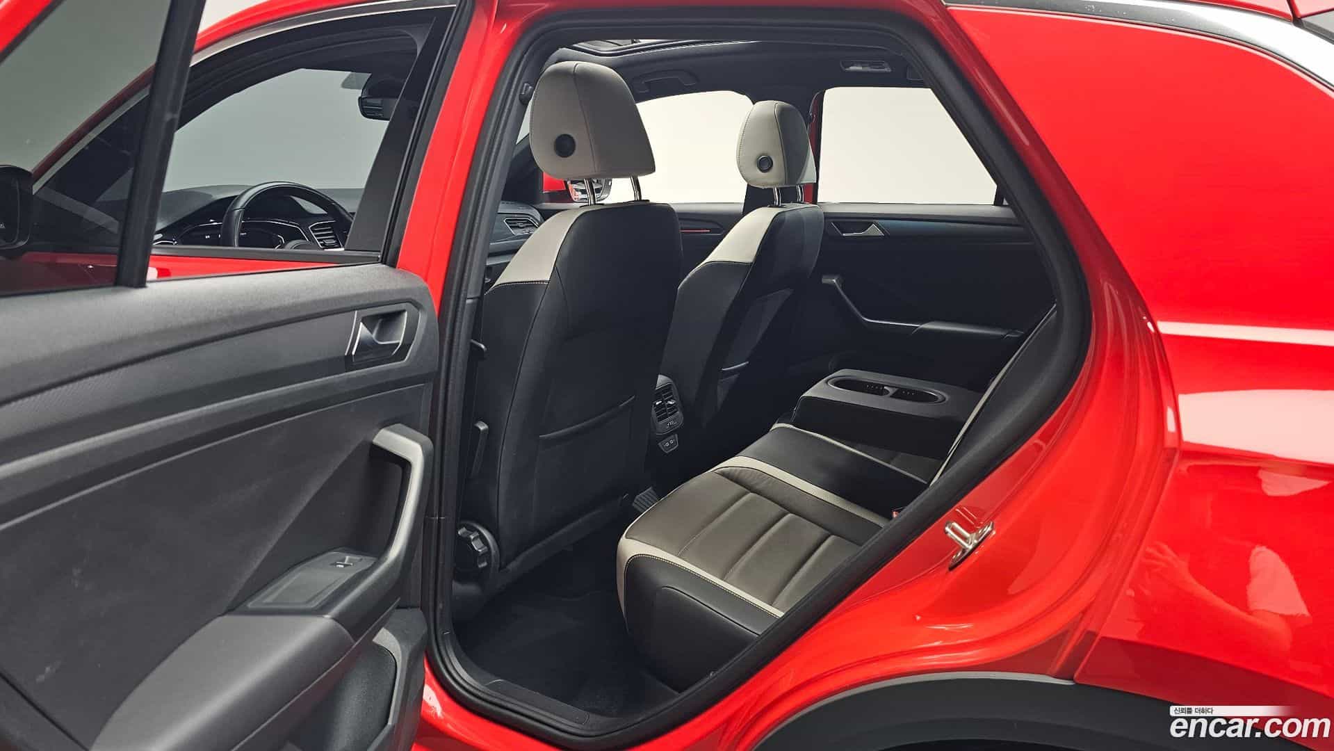 T-Roc Volkswagen 2021.5-OPTION-015