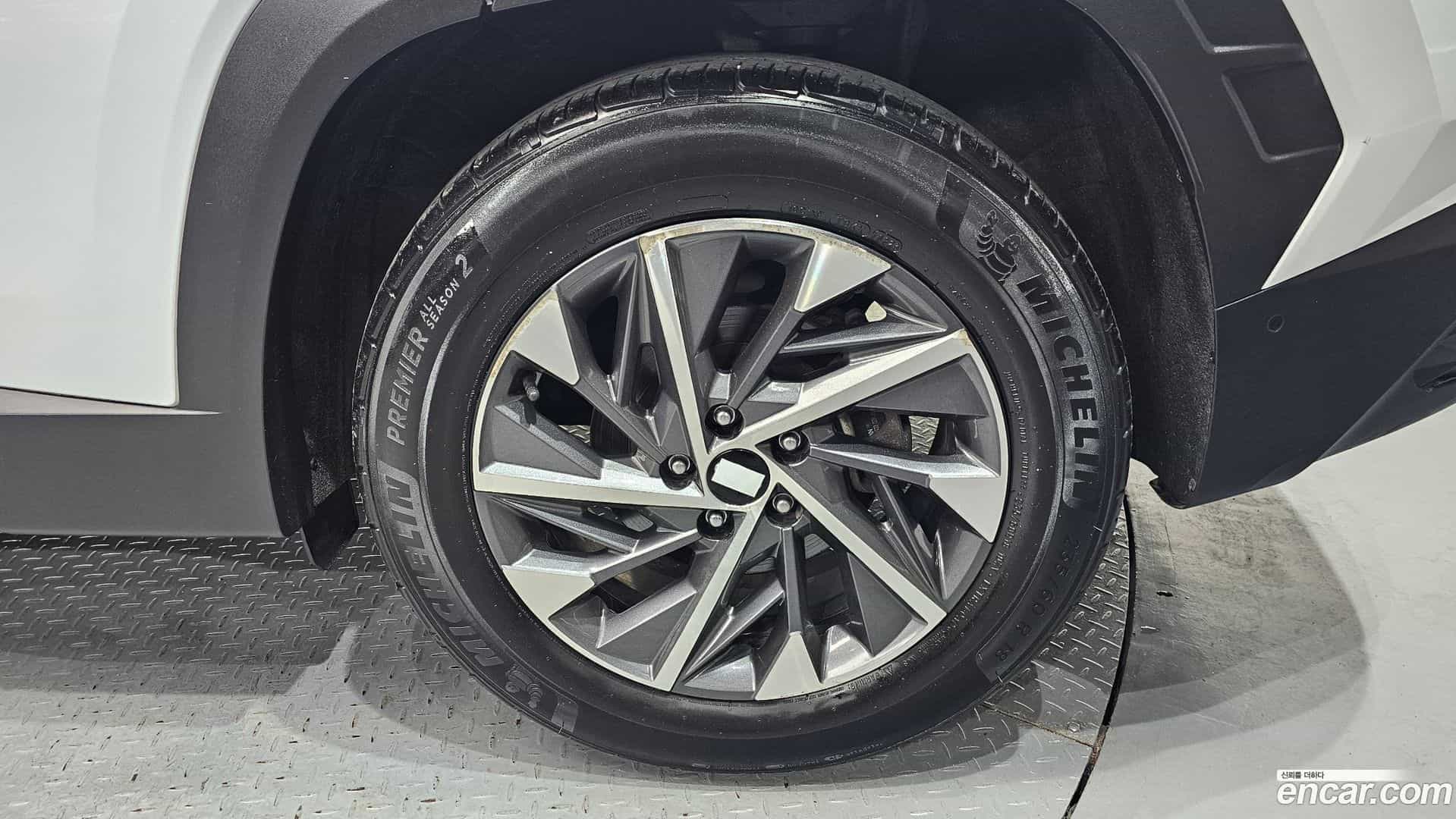 Tucson Hyundai 2022.2-OUTER-005