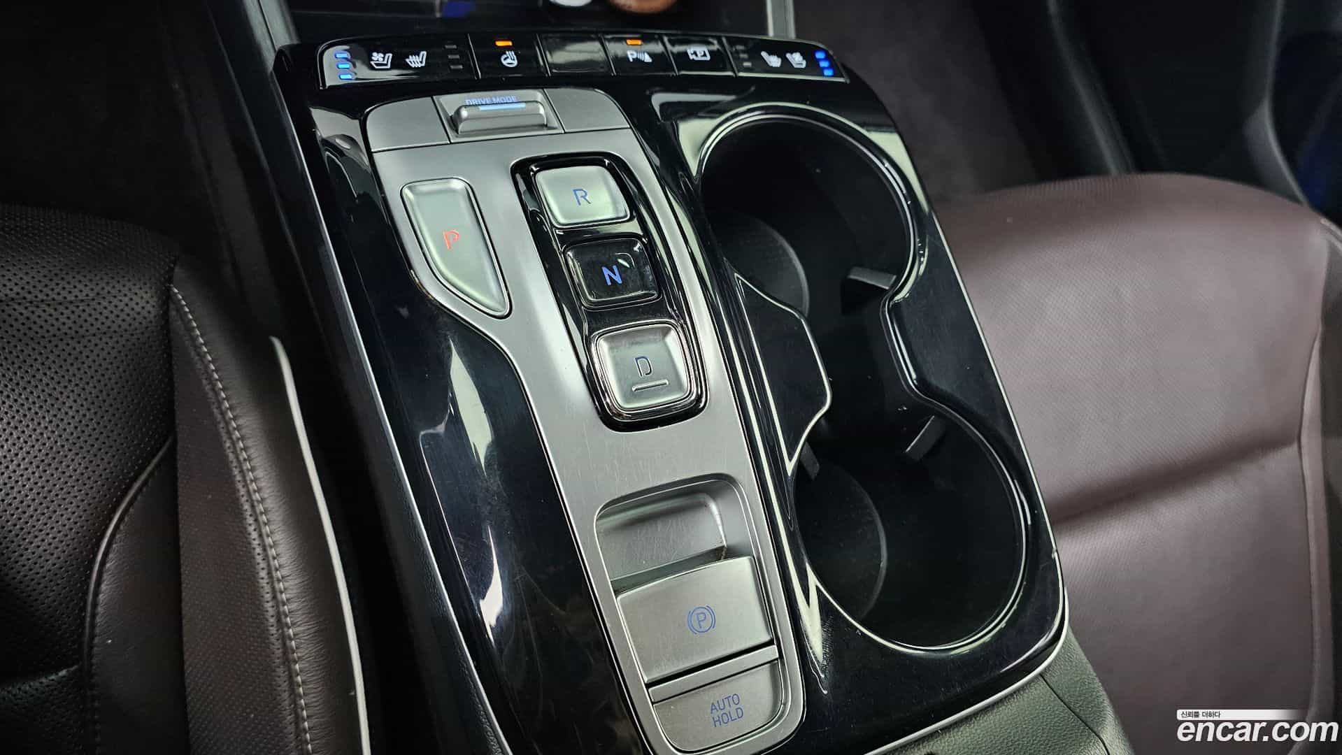 Tucson Hyundai 2022.2-INNER-009