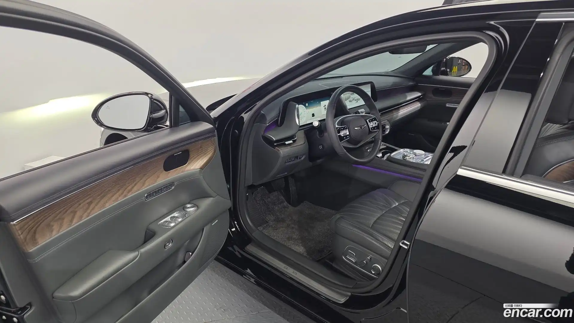 G90 Genesis 2023.6-INNER-010