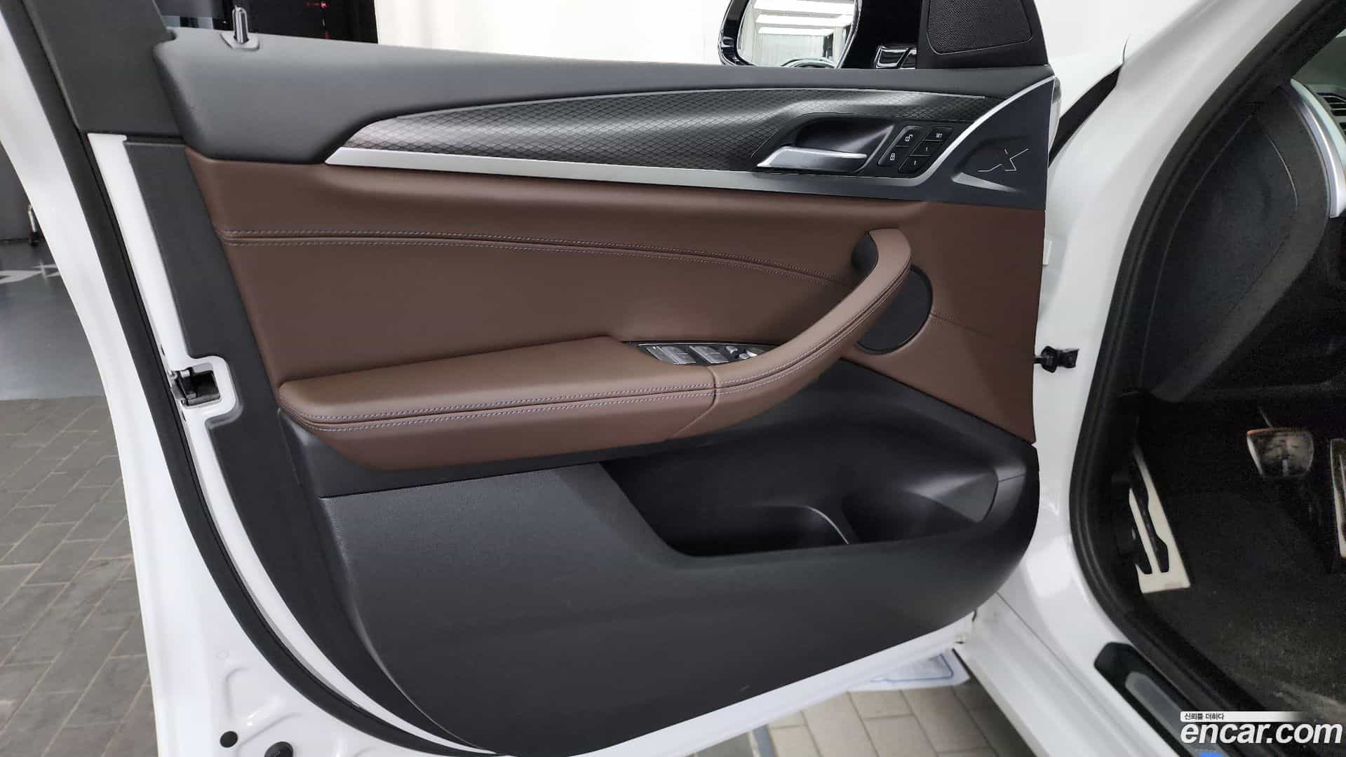 X3 BMW 2023.2-INNER-034